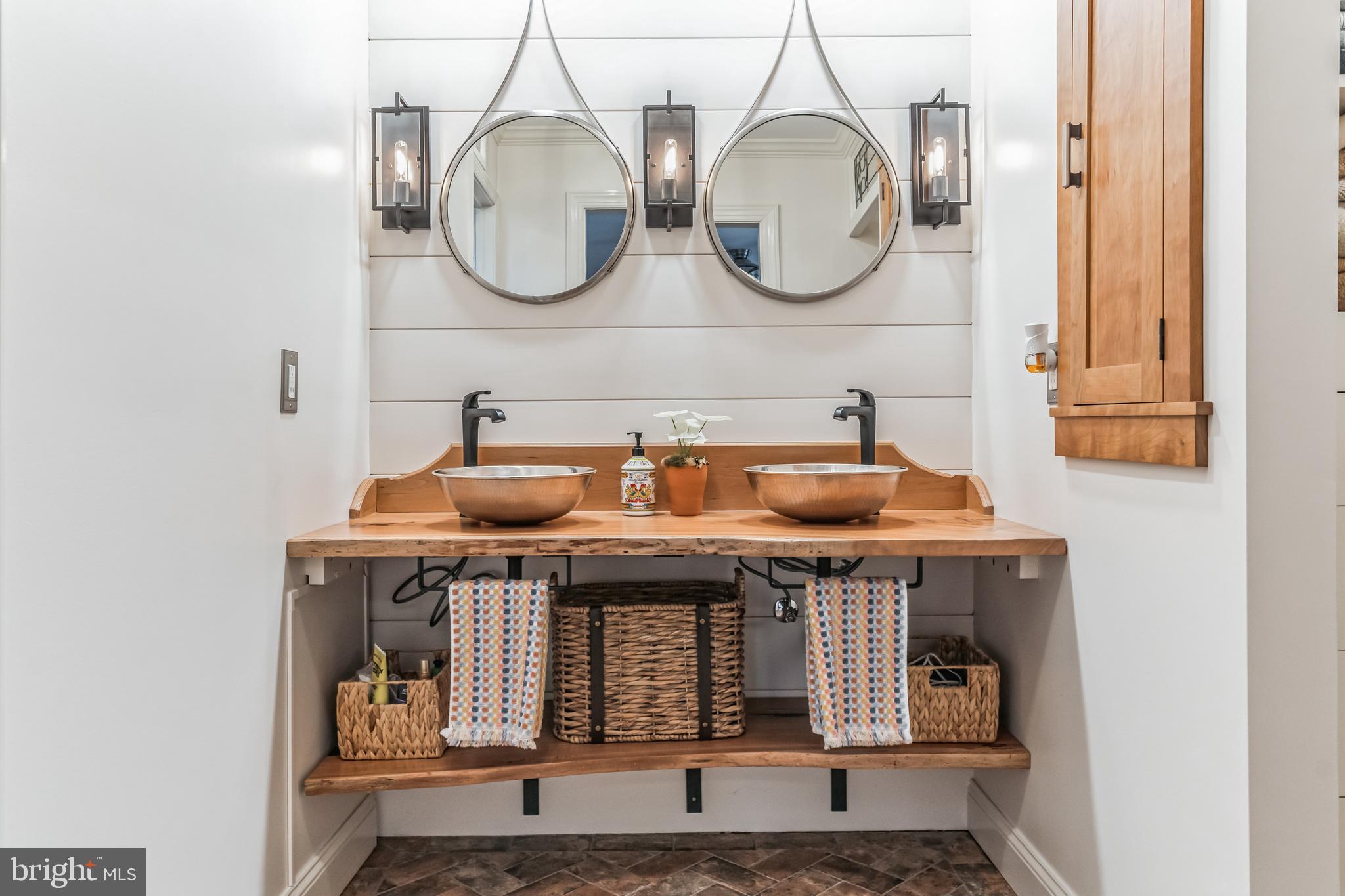 2689 MATTOX CREEK DRIVE