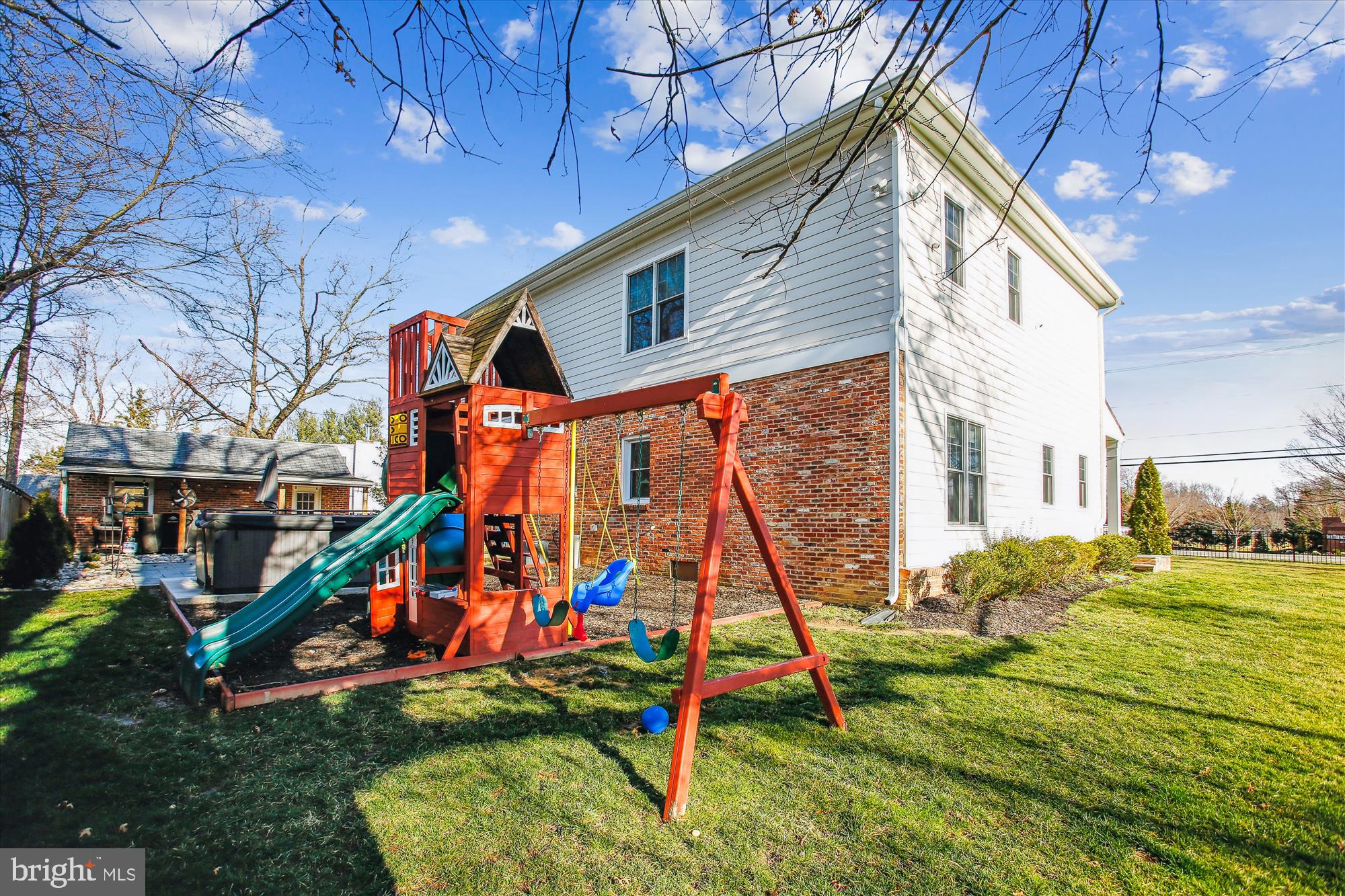 5216 OLD MILL ROAD