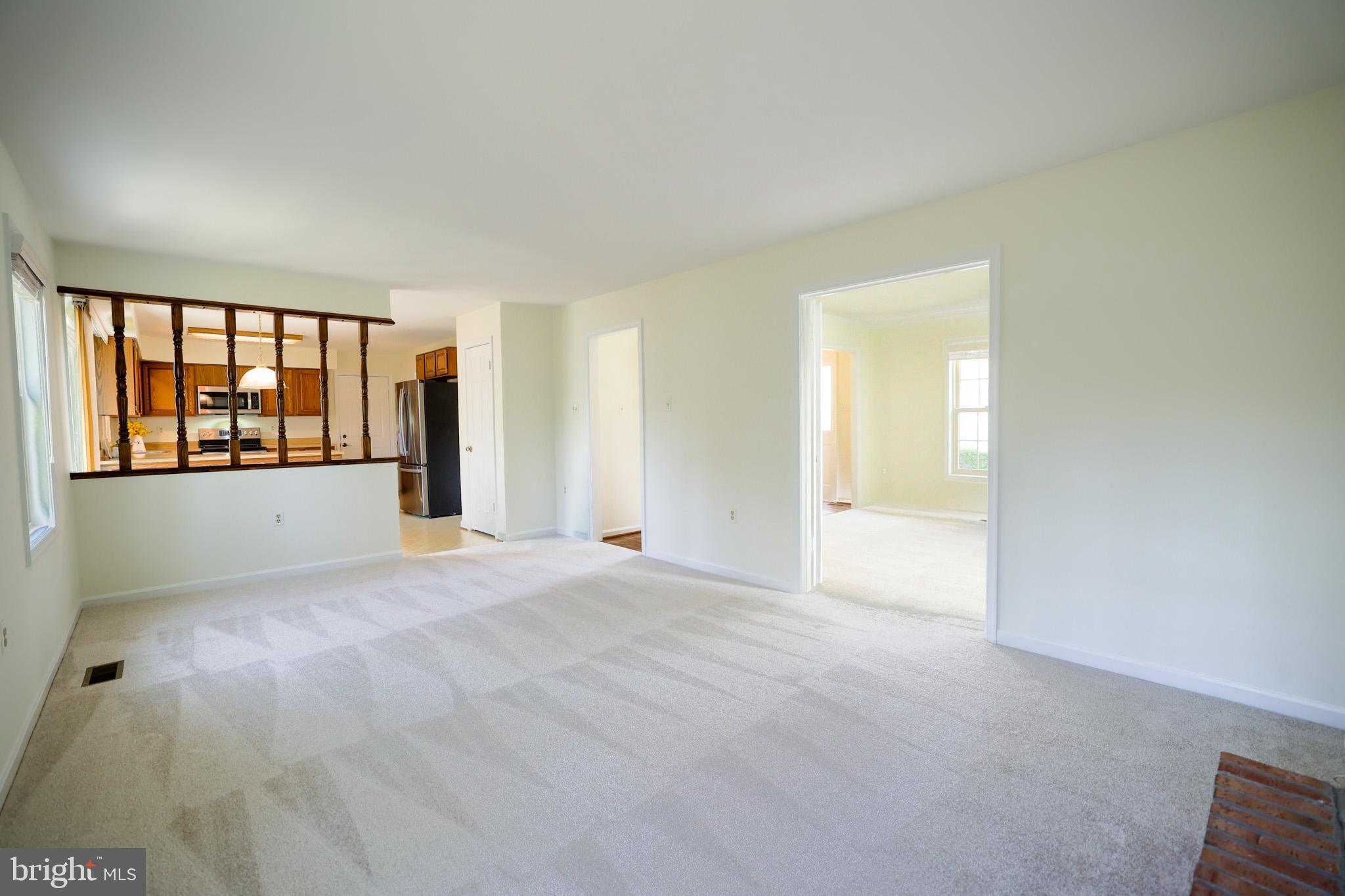 5709 WIGFIELD WAY