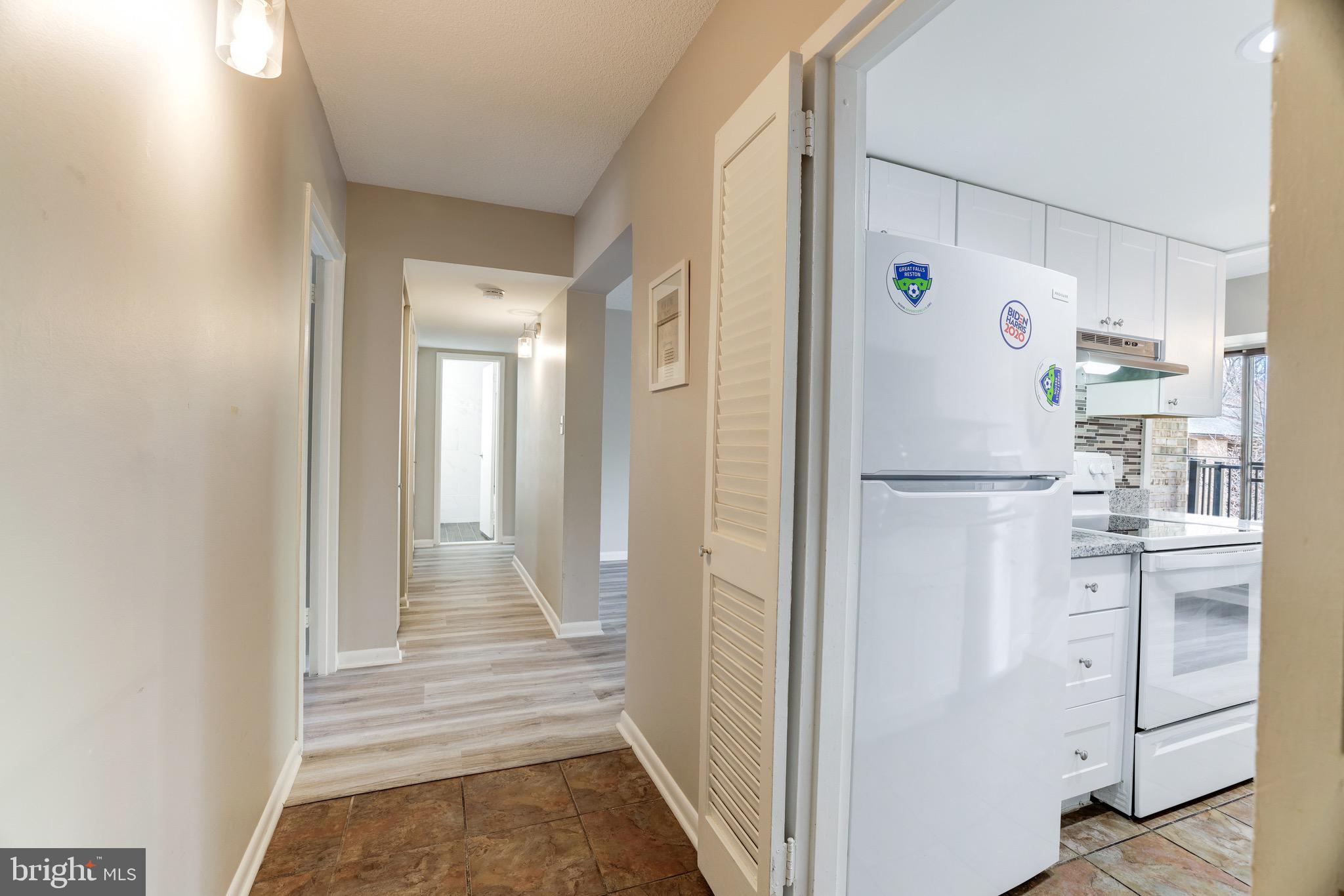 2242 CASTLE ROCK SQUARE 11C