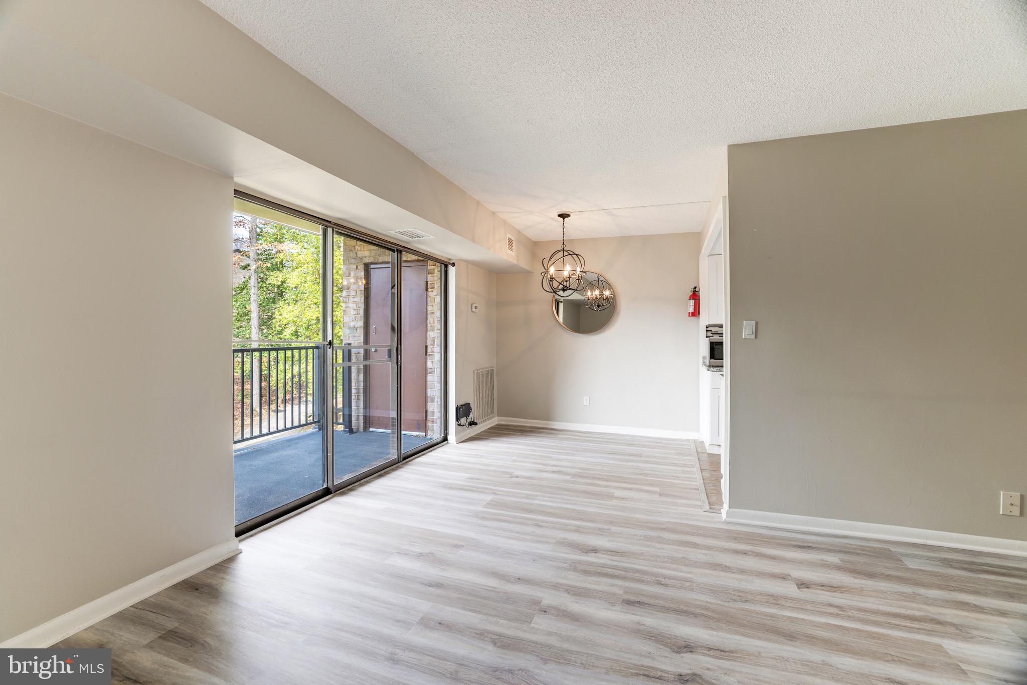2242 CASTLE ROCK SQUARE 11C