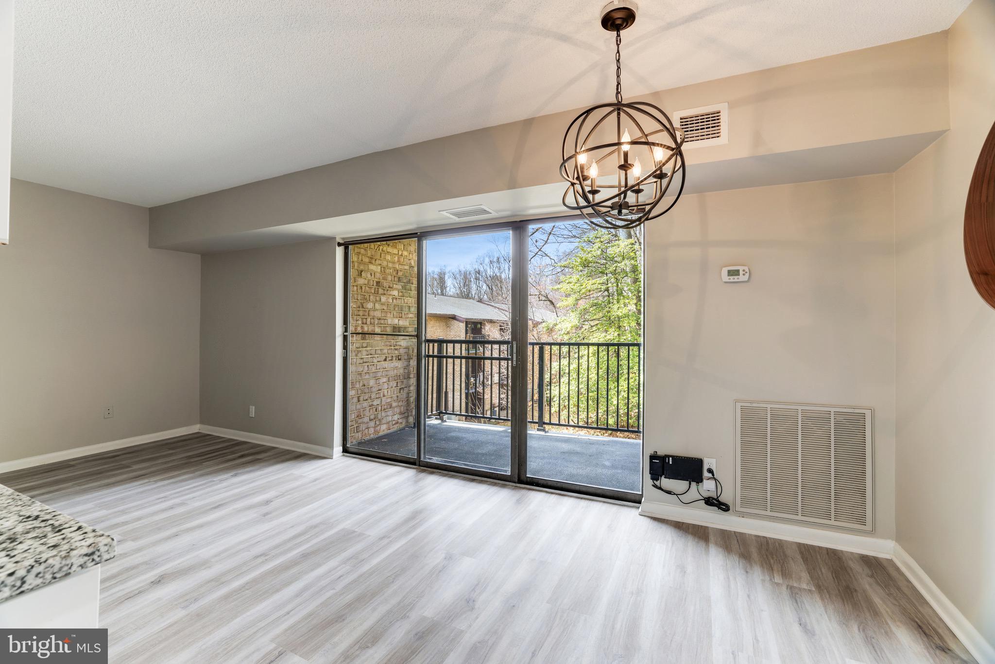 2242 CASTLE ROCK SQUARE 11C