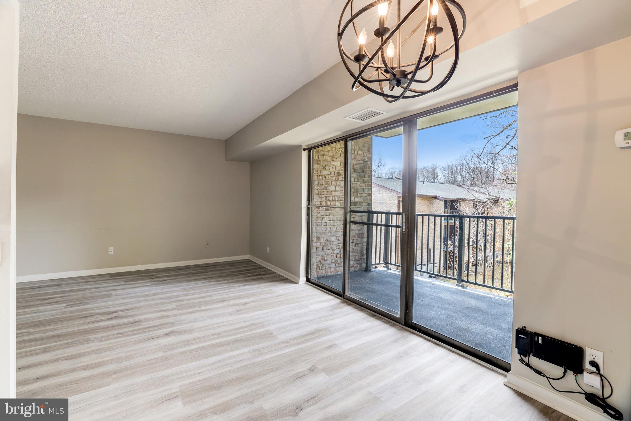 2242 CASTLE ROCK SQUARE 11C