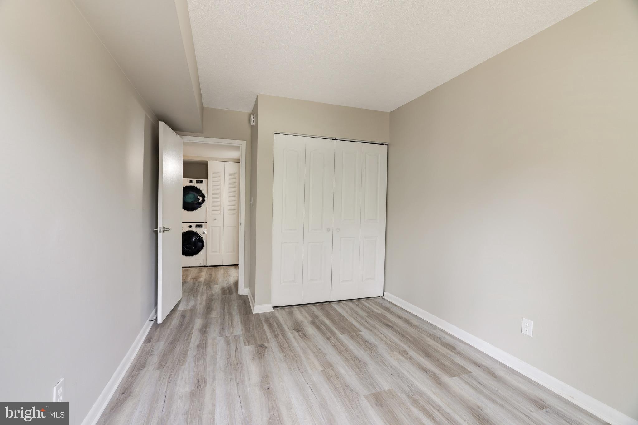 2242 CASTLE ROCK SQUARE 11C