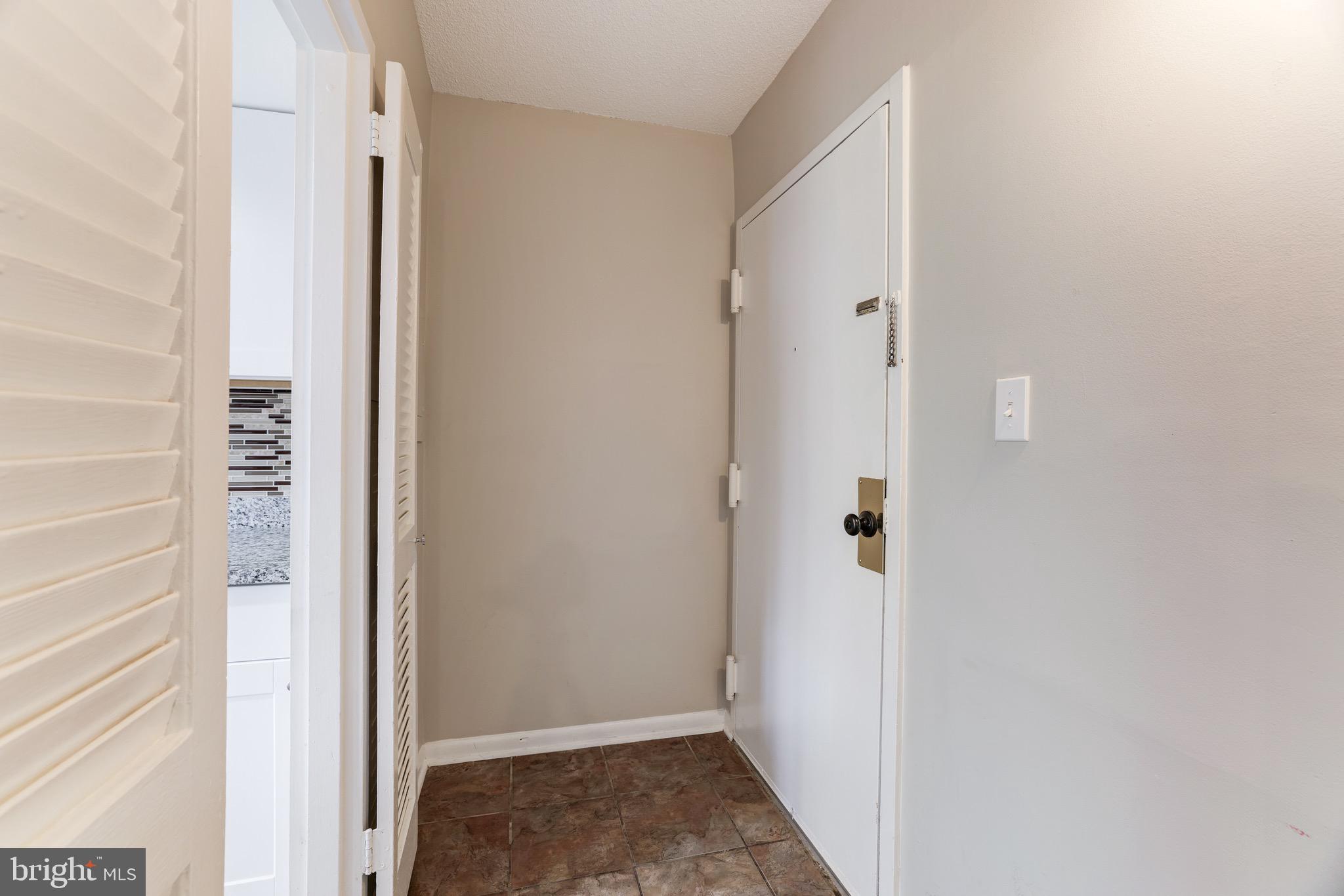 2242 CASTLE ROCK SQUARE 11C