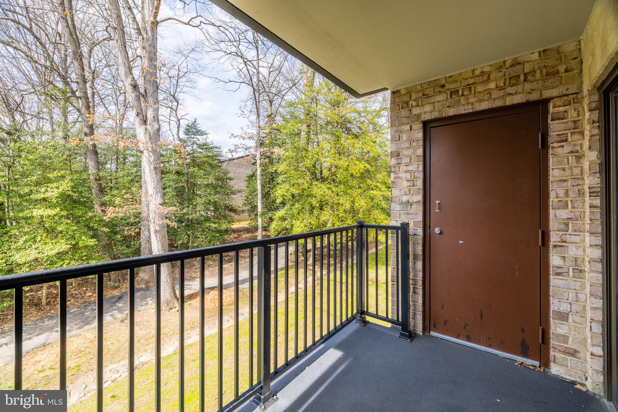 2242 CASTLE ROCK SQUARE 11C