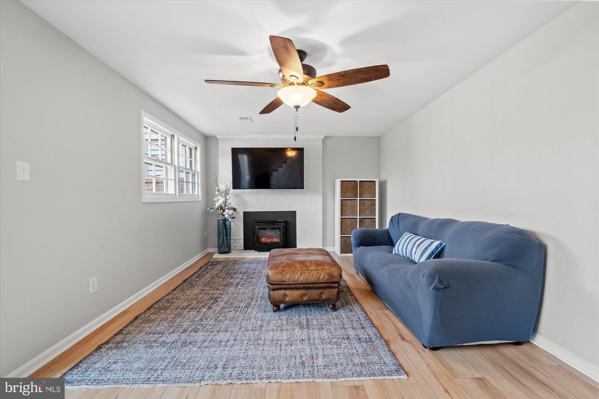 2312 WILLIAM AND MARY DRIVE