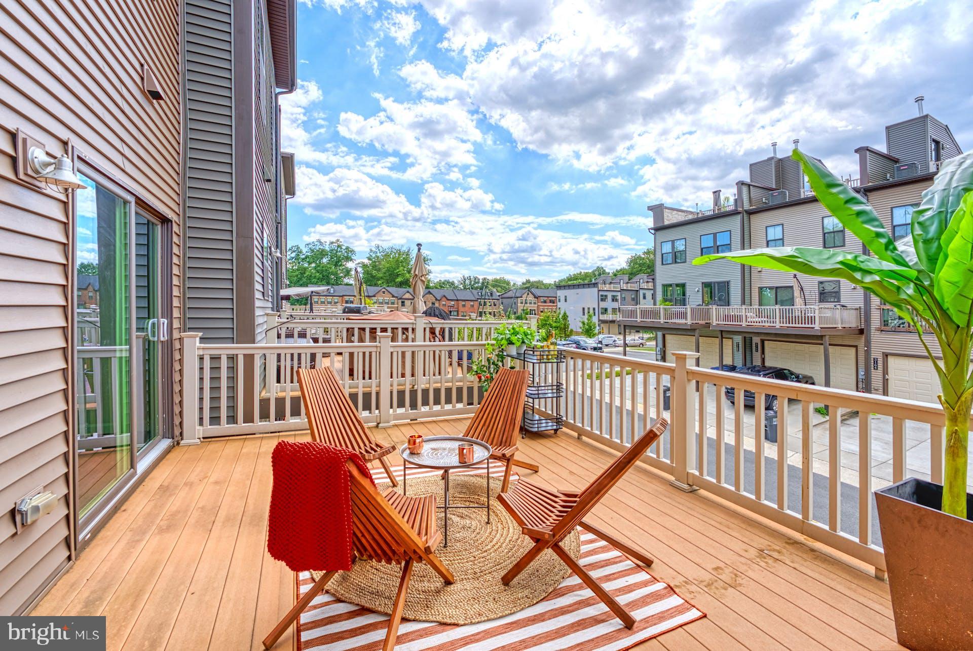 3163 VIRGINIA BLUEBELL COURT