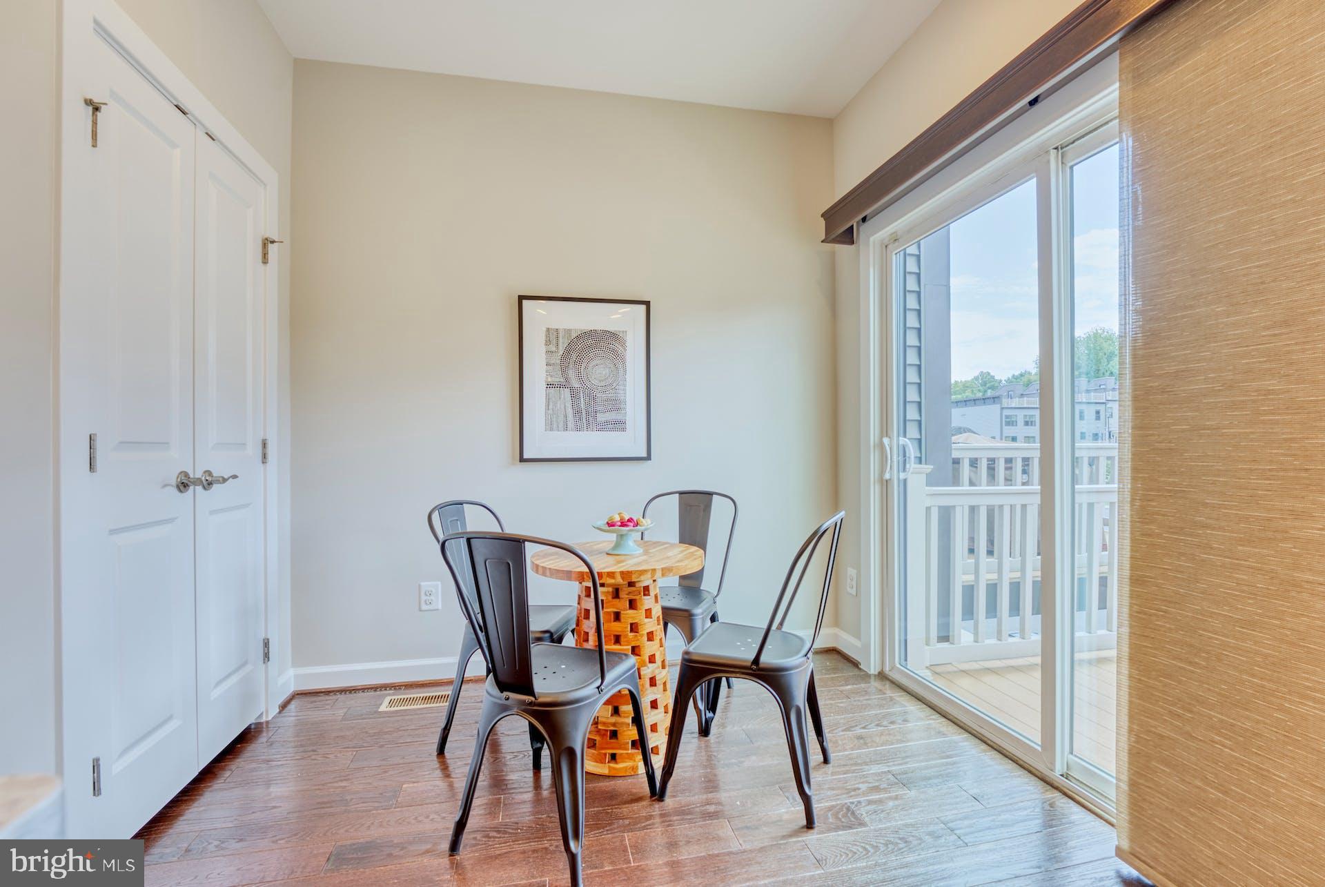 3163 VIRGINIA BLUEBELL COURT