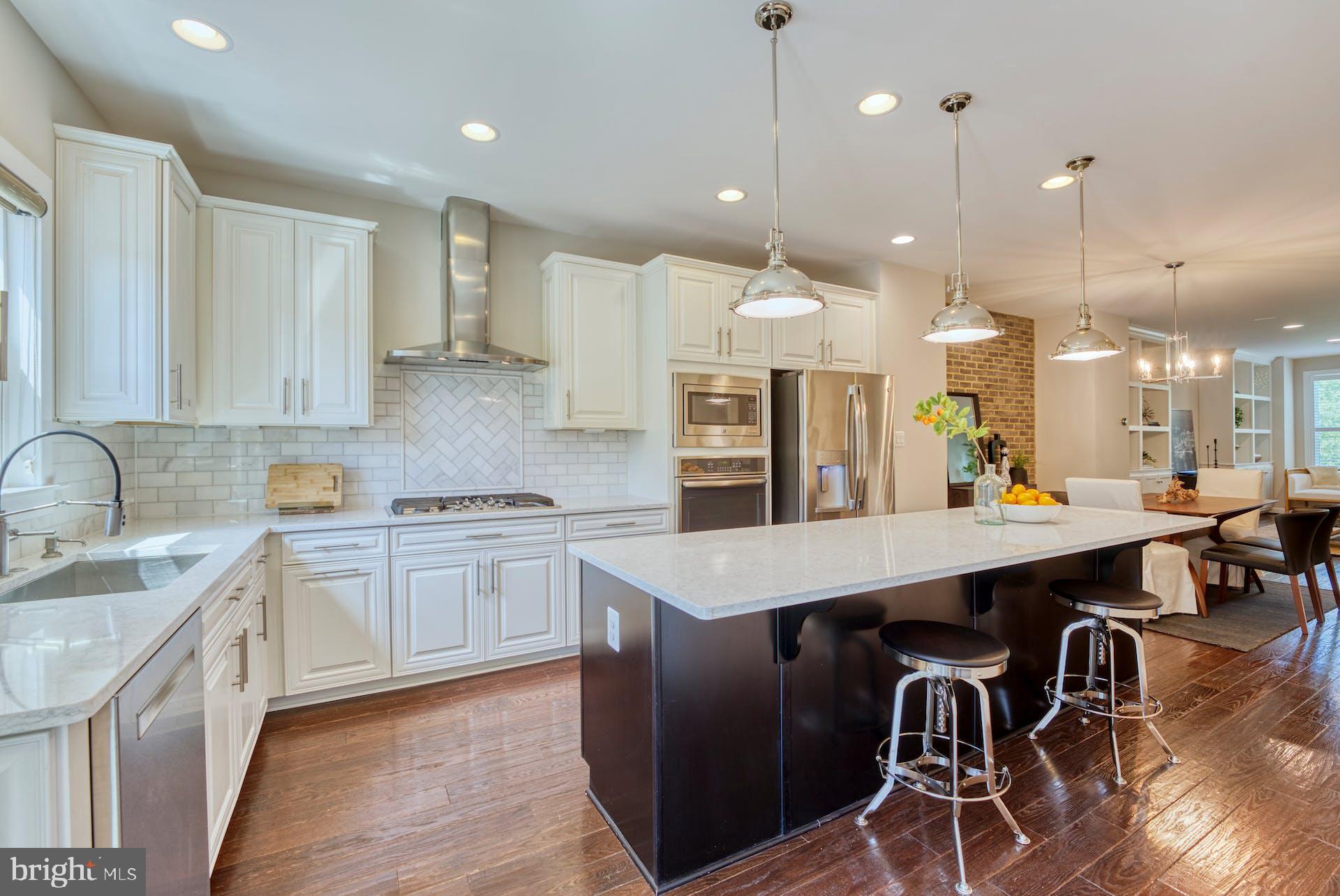 3163 VIRGINIA BLUEBELL COURT