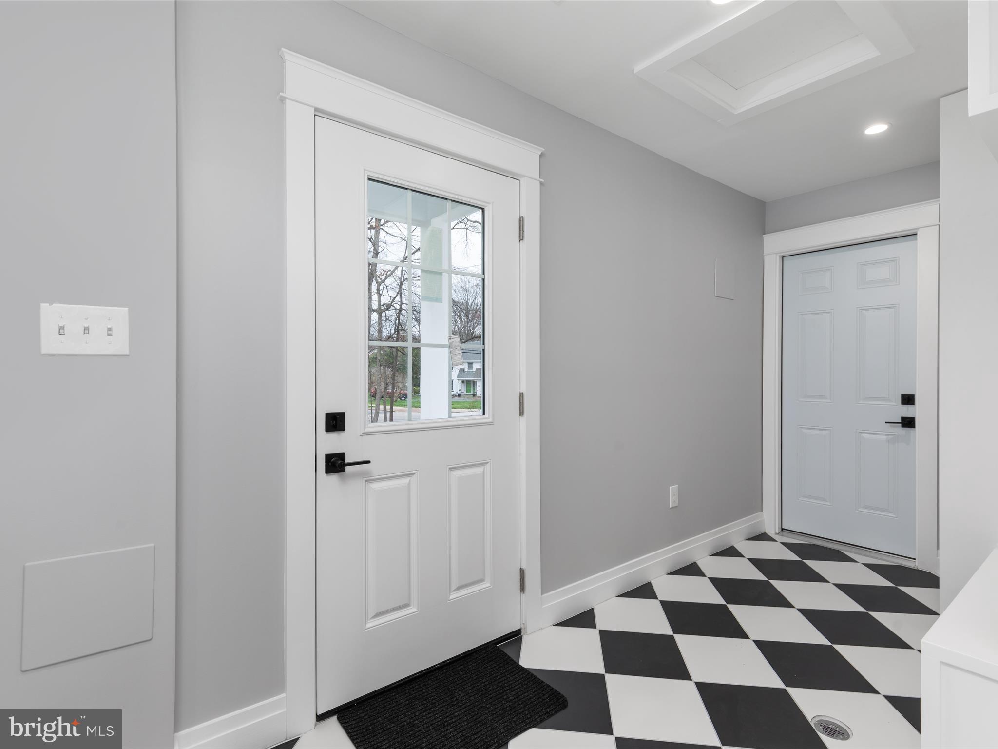 9401 FERRY LANDING COURT