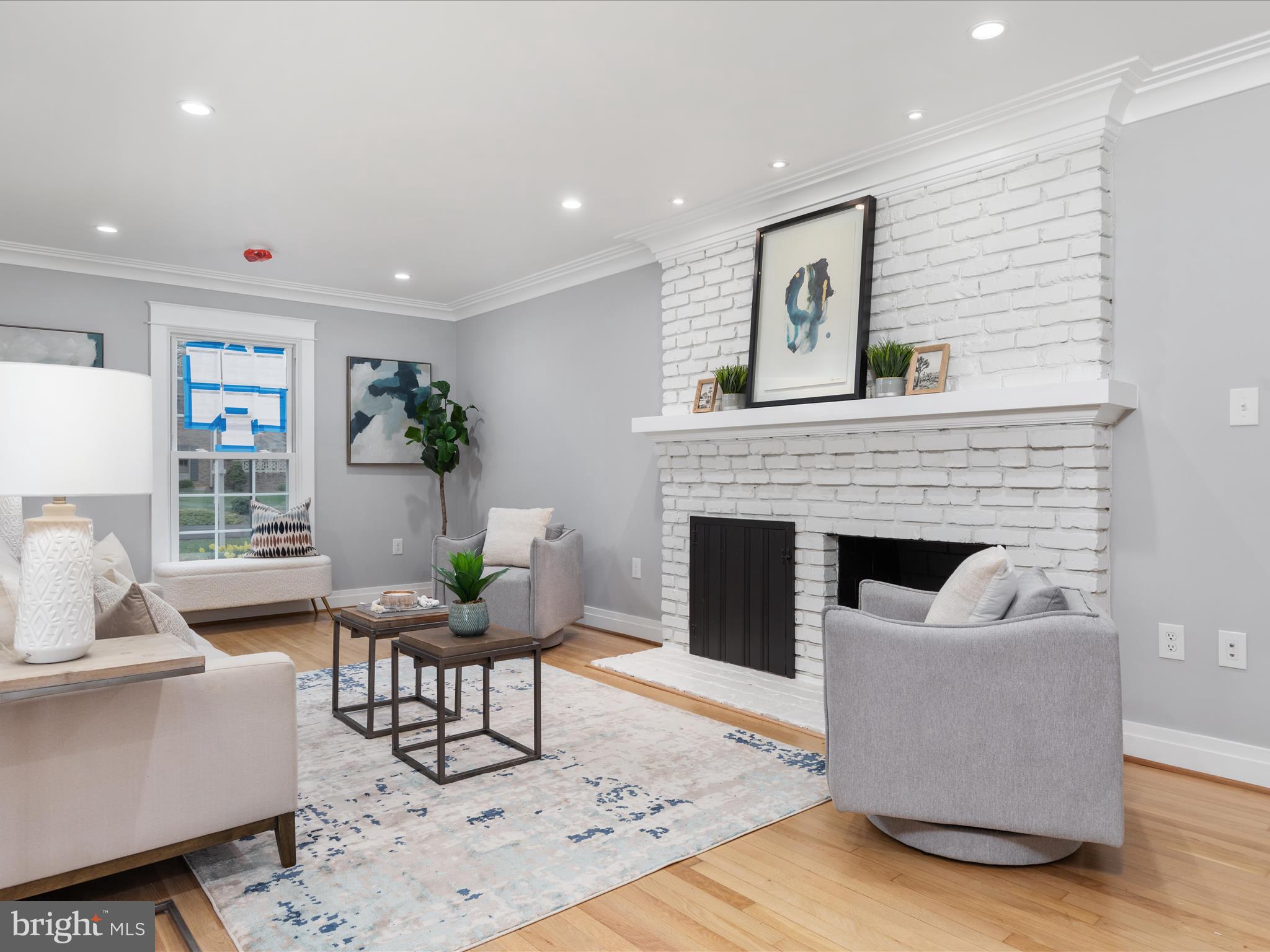 9401 FERRY LANDING COURT