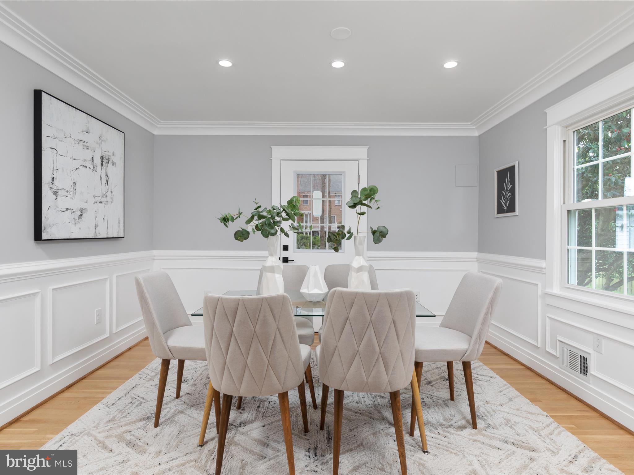 9401 FERRY LANDING COURT