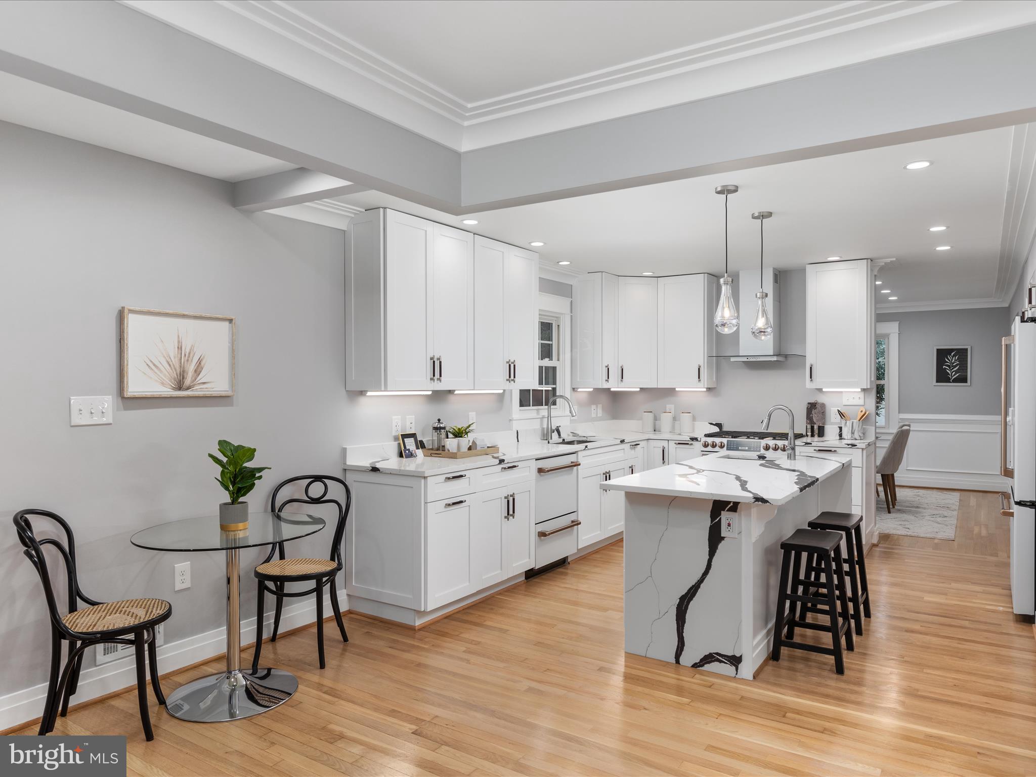 9401 FERRY LANDING COURT