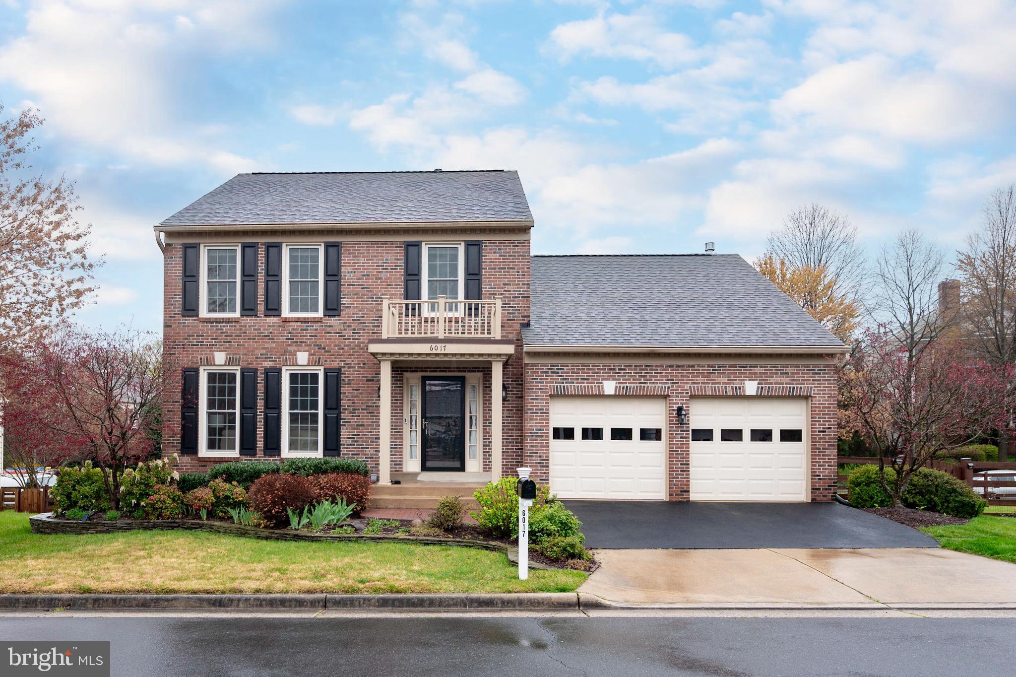 6017 WOODLAKE LANE