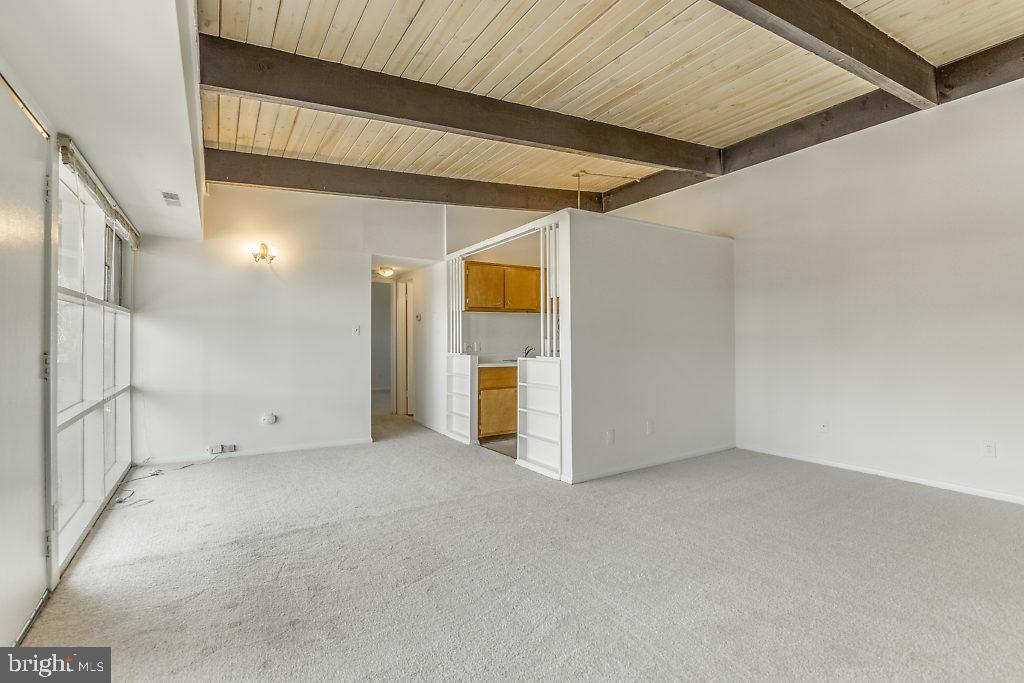 4257 AMERICANA DRIVE 201