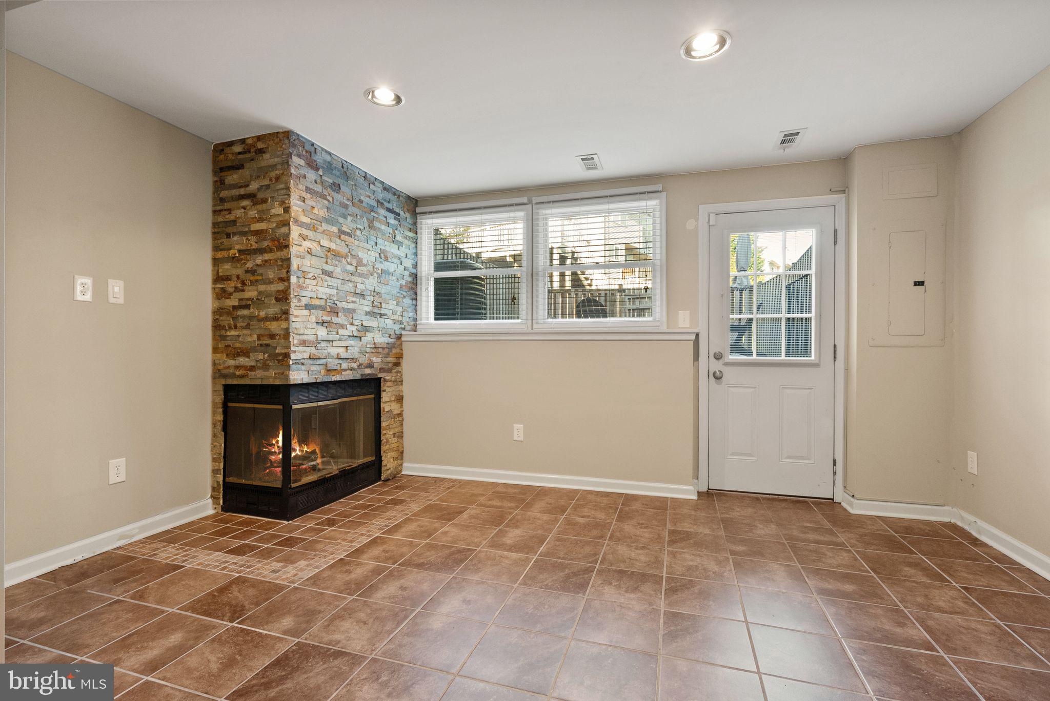 6549 SKYLEMAR TRAIL