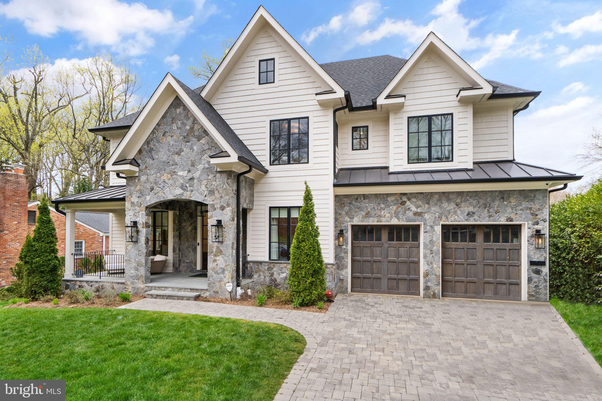 1714 FOREST LANE