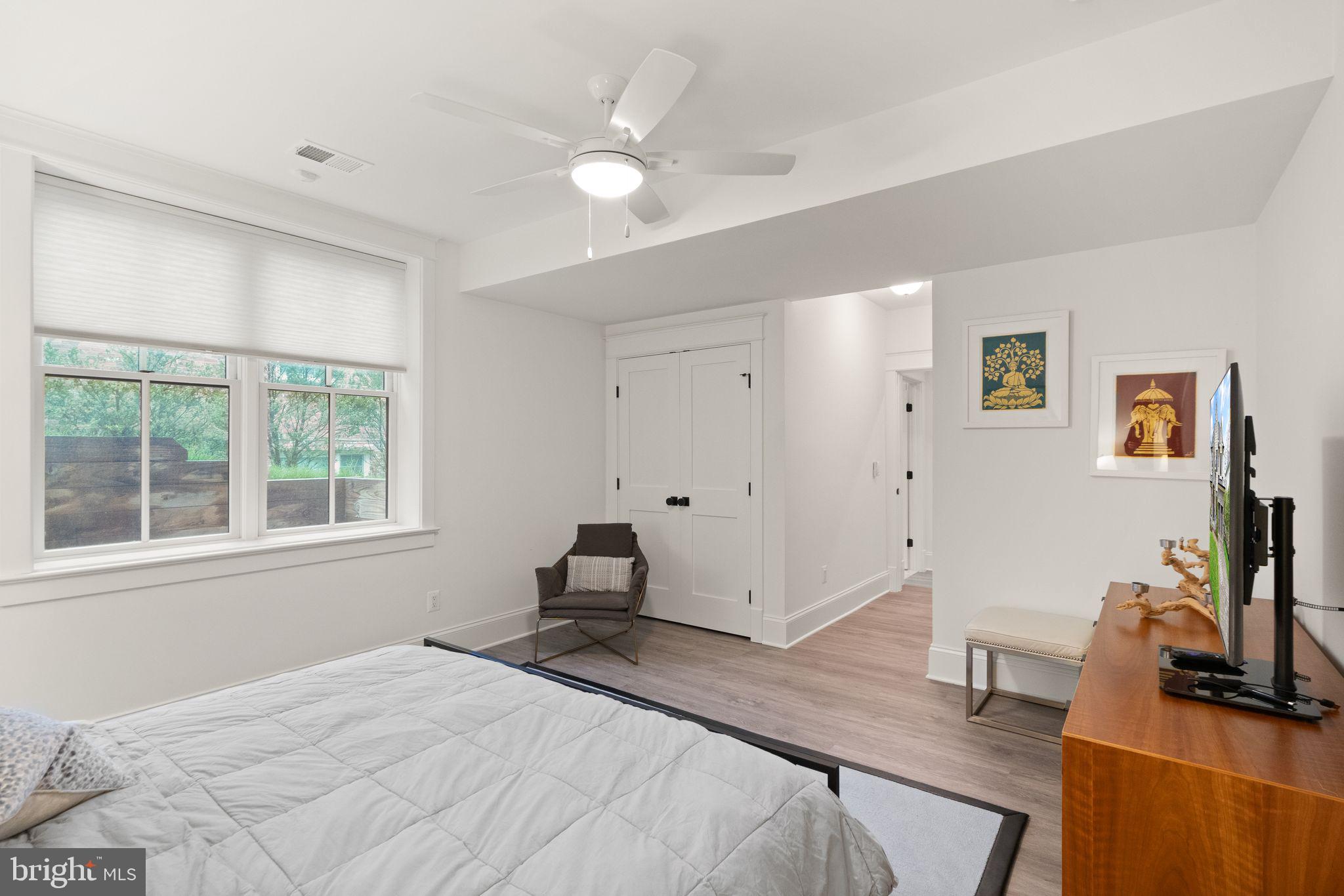 1714 FOREST LANE