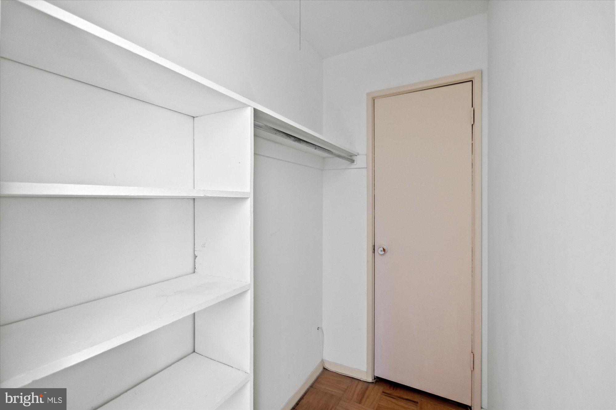 2911 CHARING CROSS ROAD 11