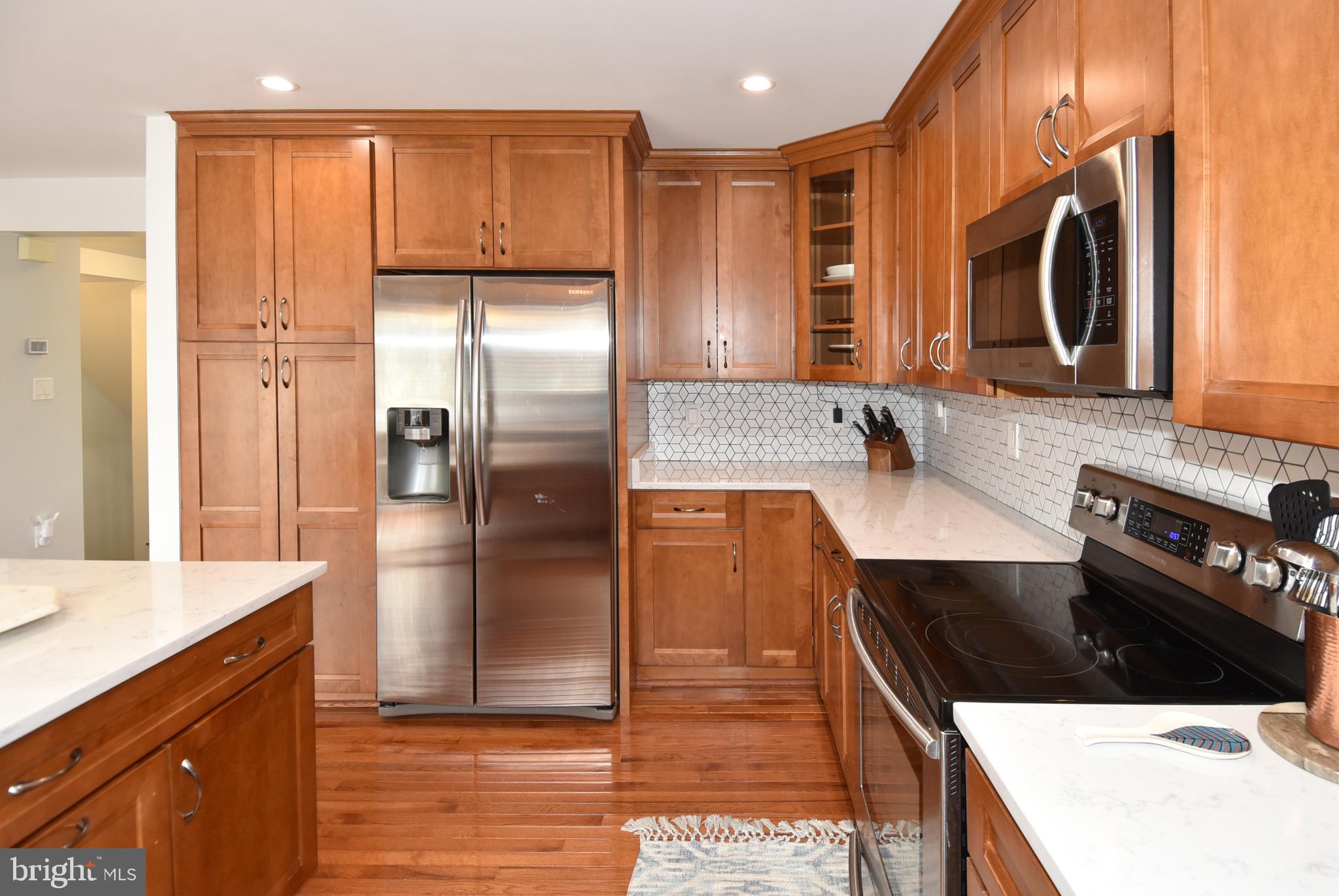 6535 KELSEY POINT CIRCLE