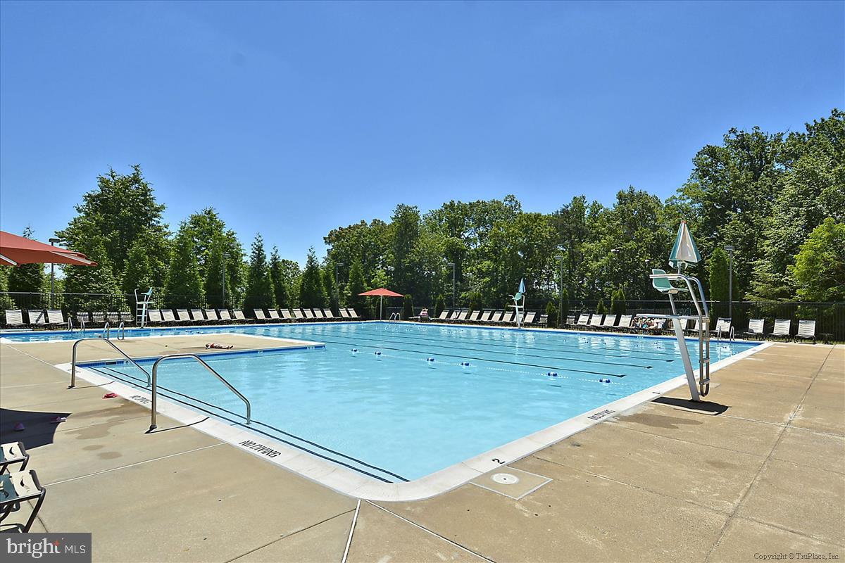 6535 KELSEY POINT CIRCLE