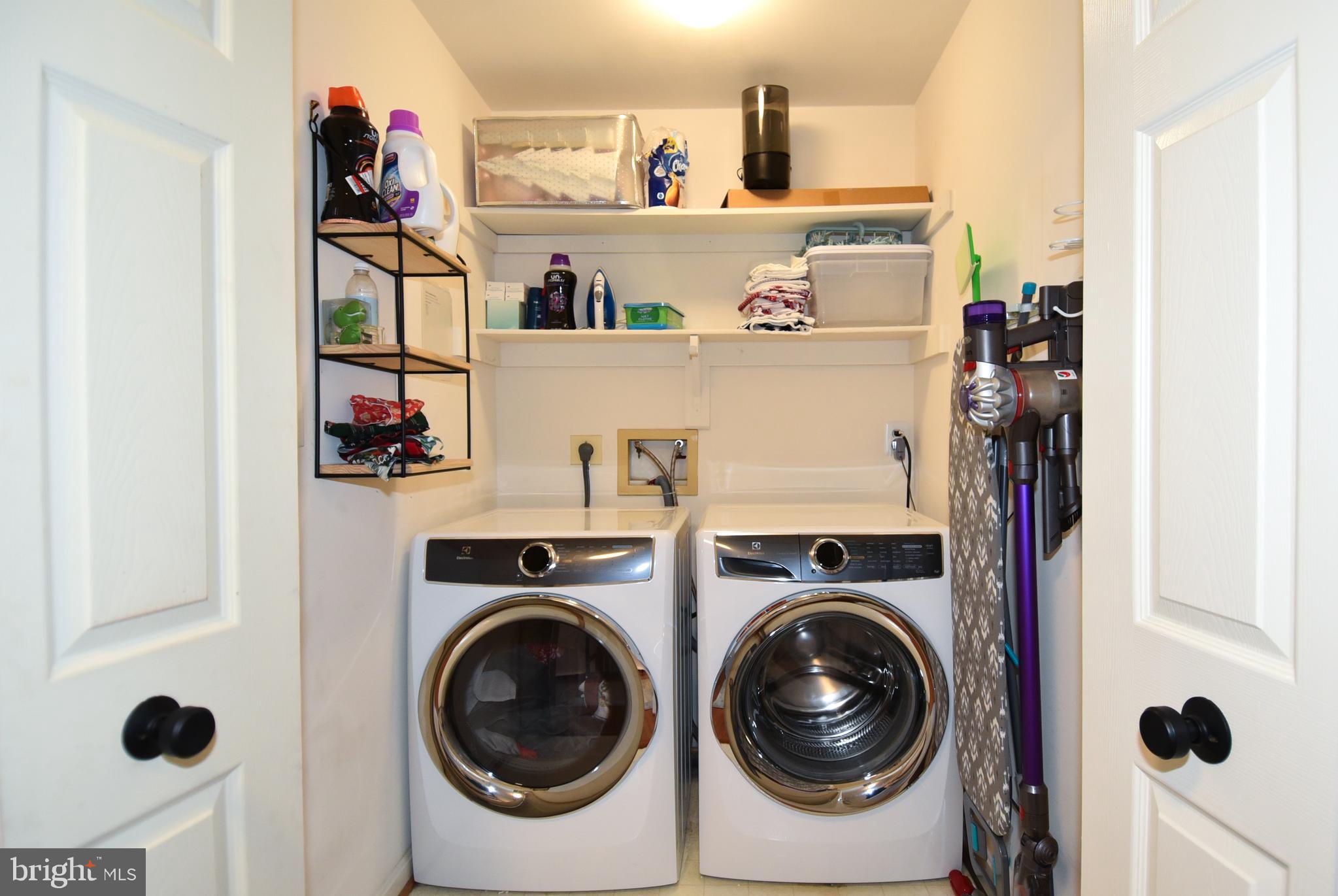 6535 KELSEY POINT CIRCLE