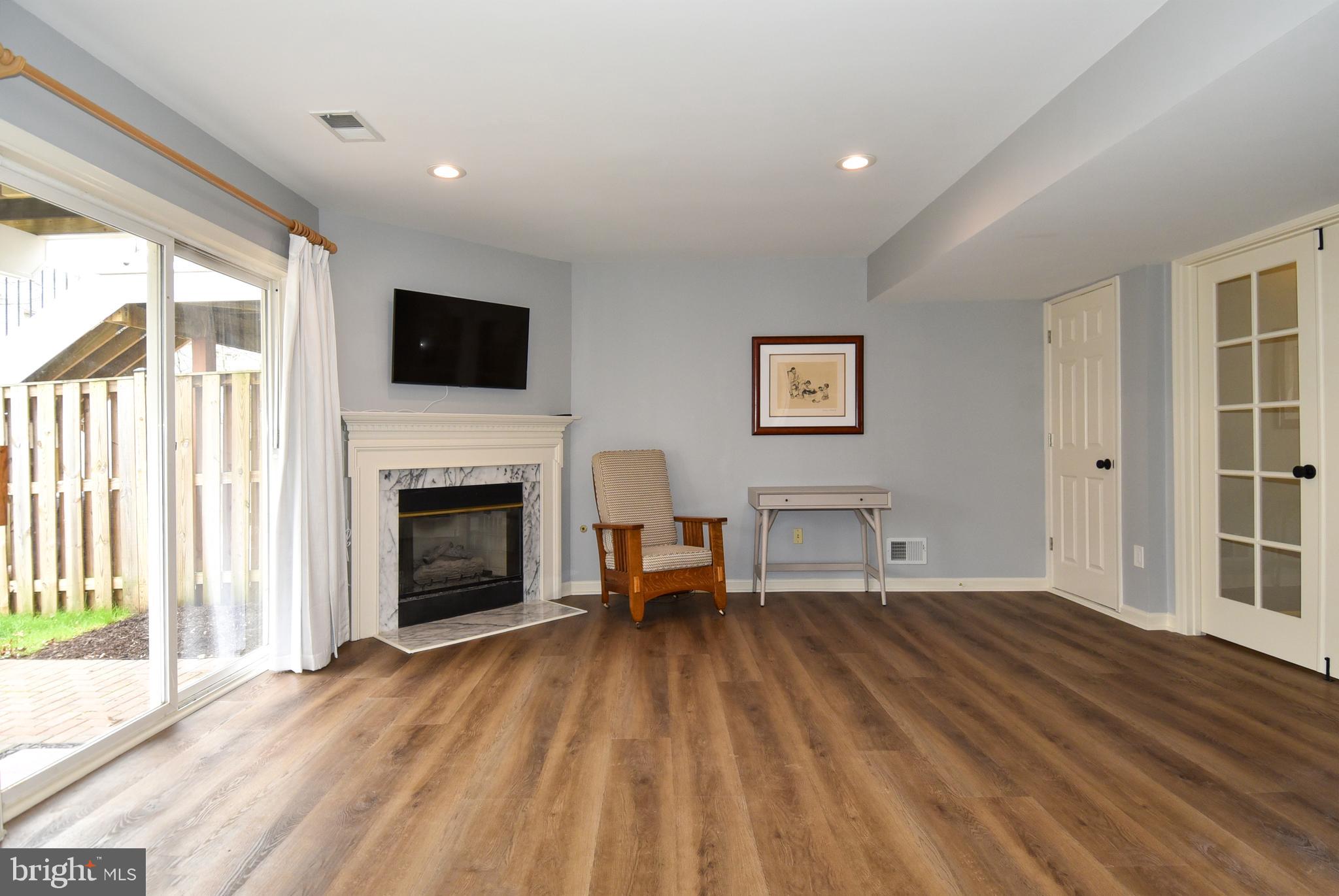 6535 KELSEY POINT CIRCLE