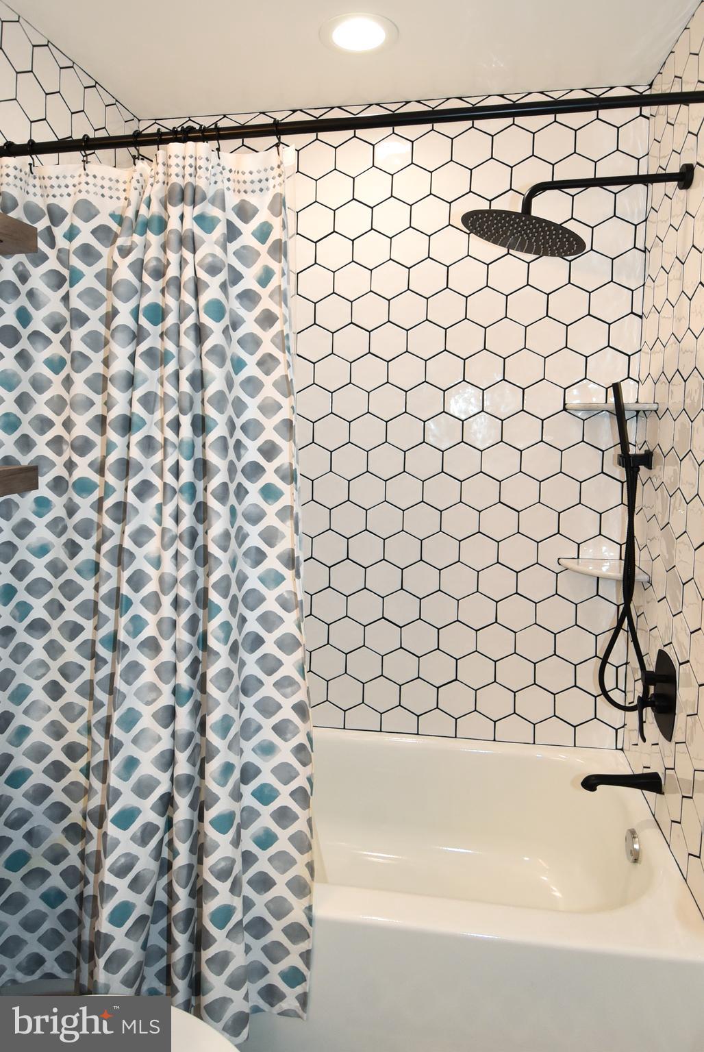 6535 KELSEY POINT CIRCLE