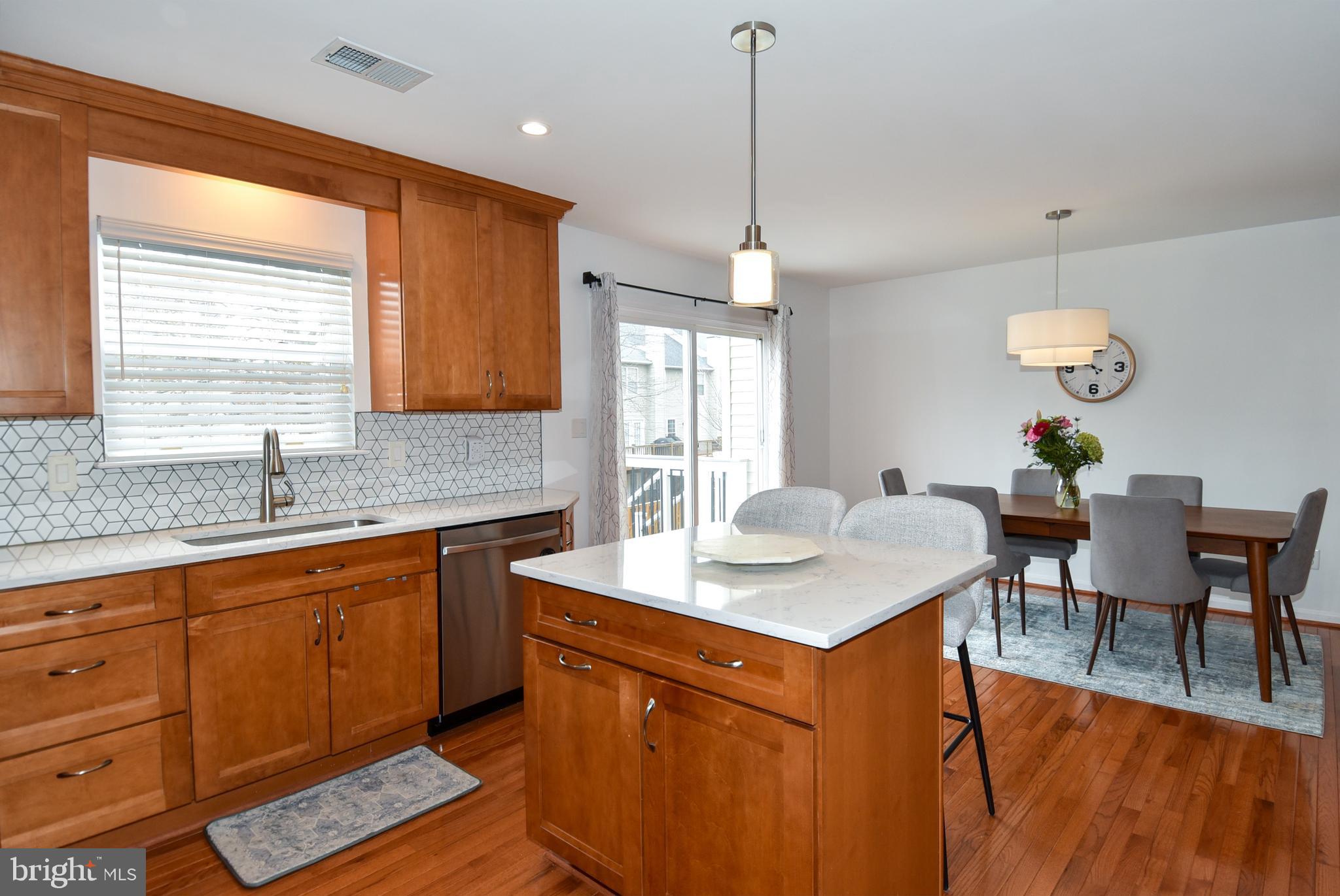 6535 KELSEY POINT CIRCLE