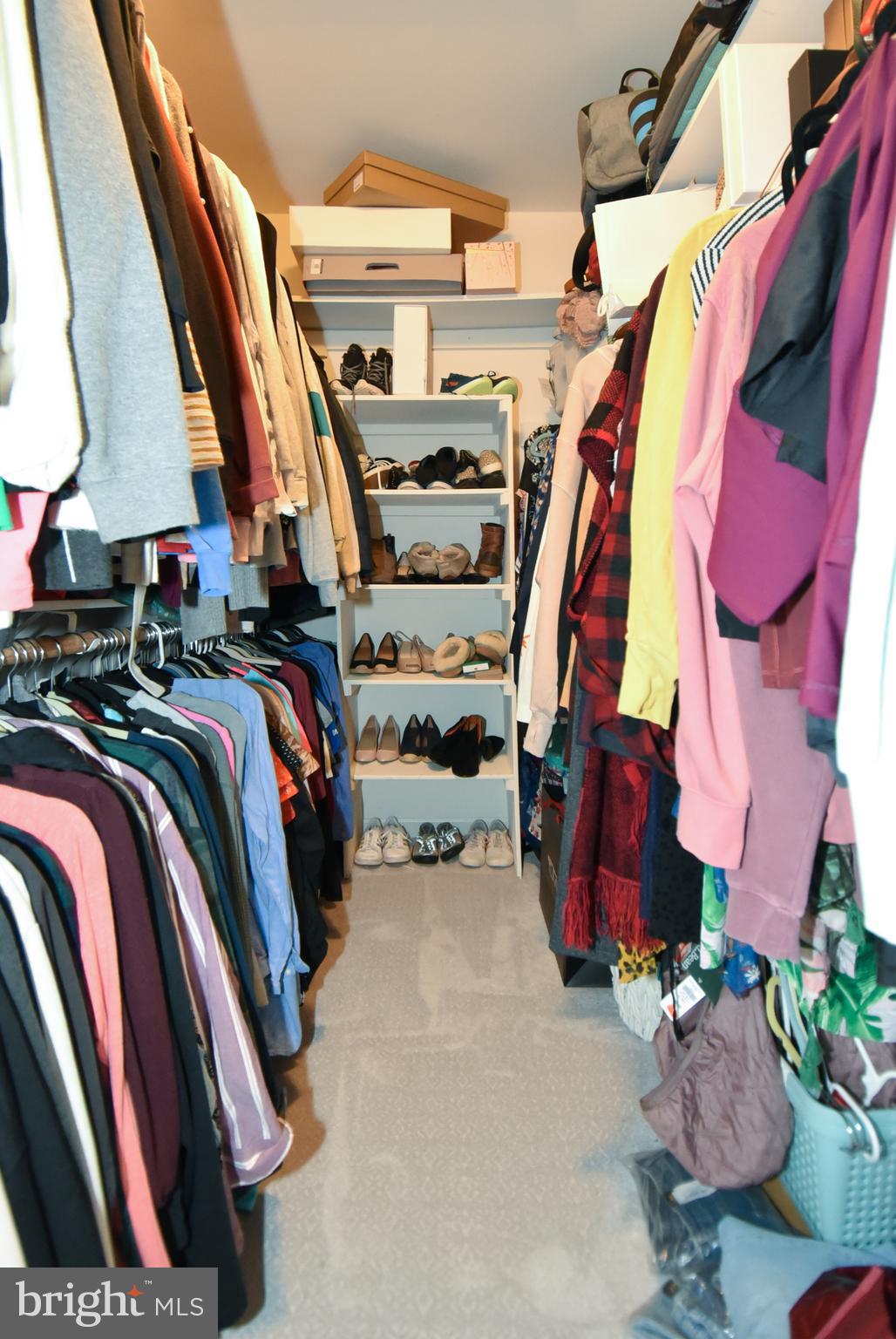 6535 KELSEY POINT CIRCLE