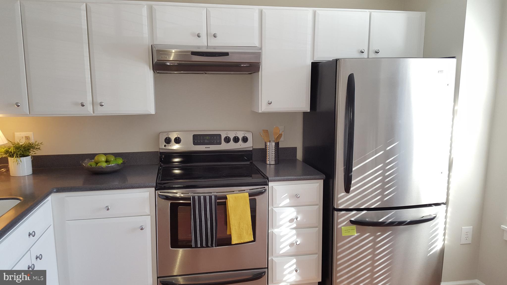 2821 YARLING COURT 2821
