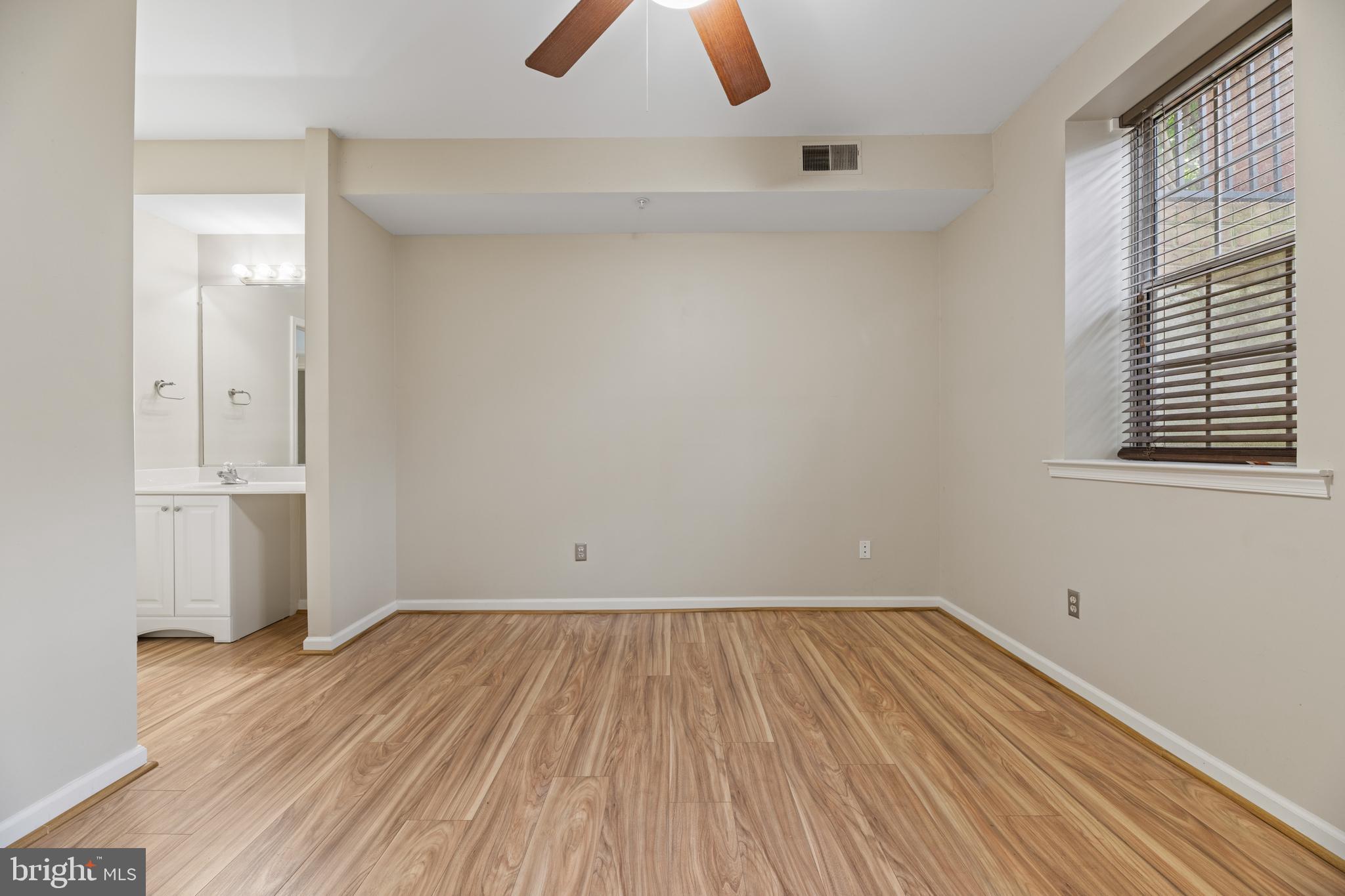 11309 SUNDIAL COURT 201