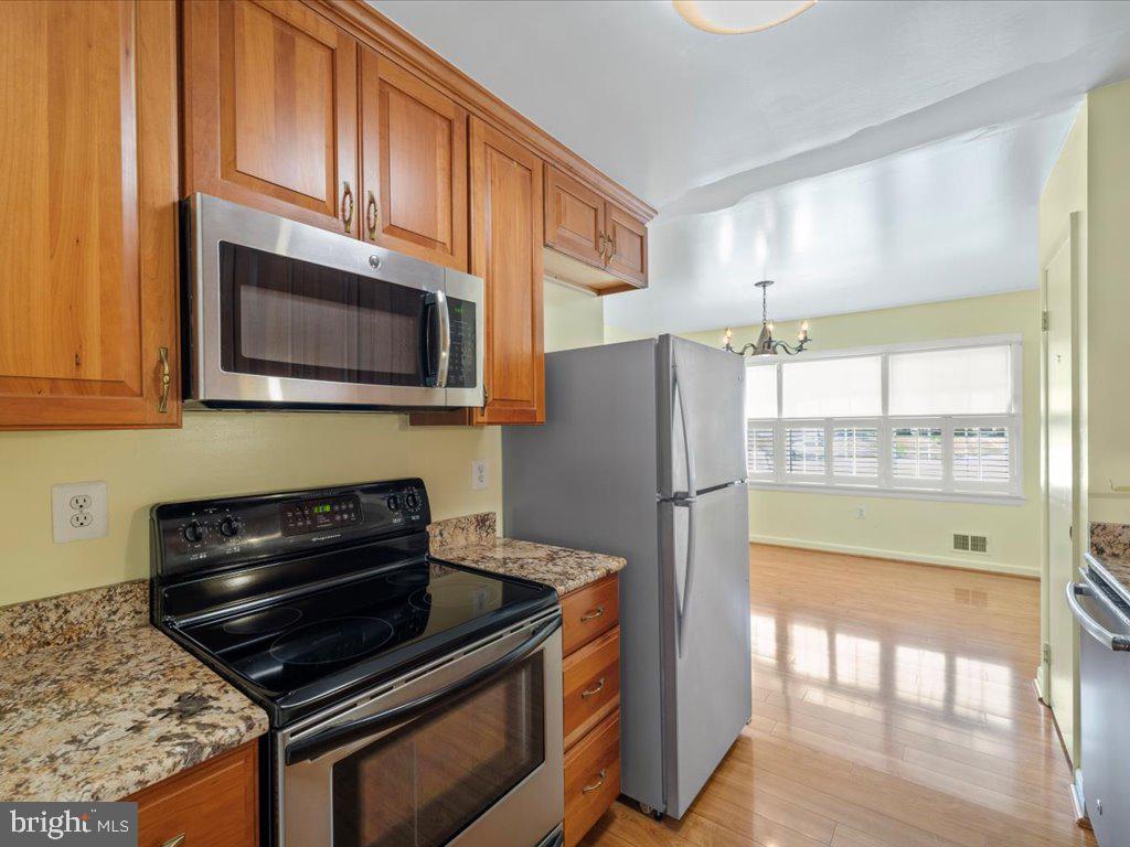 4502 HADRIAN COURT