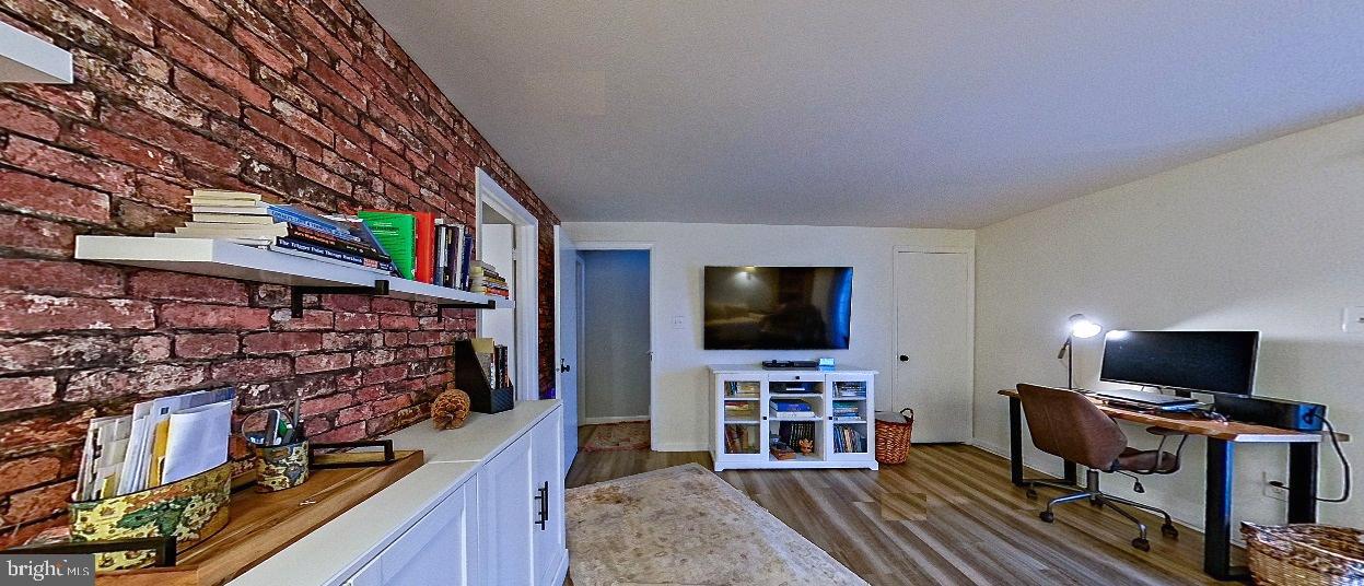 1731 QUIETREE DRIVE