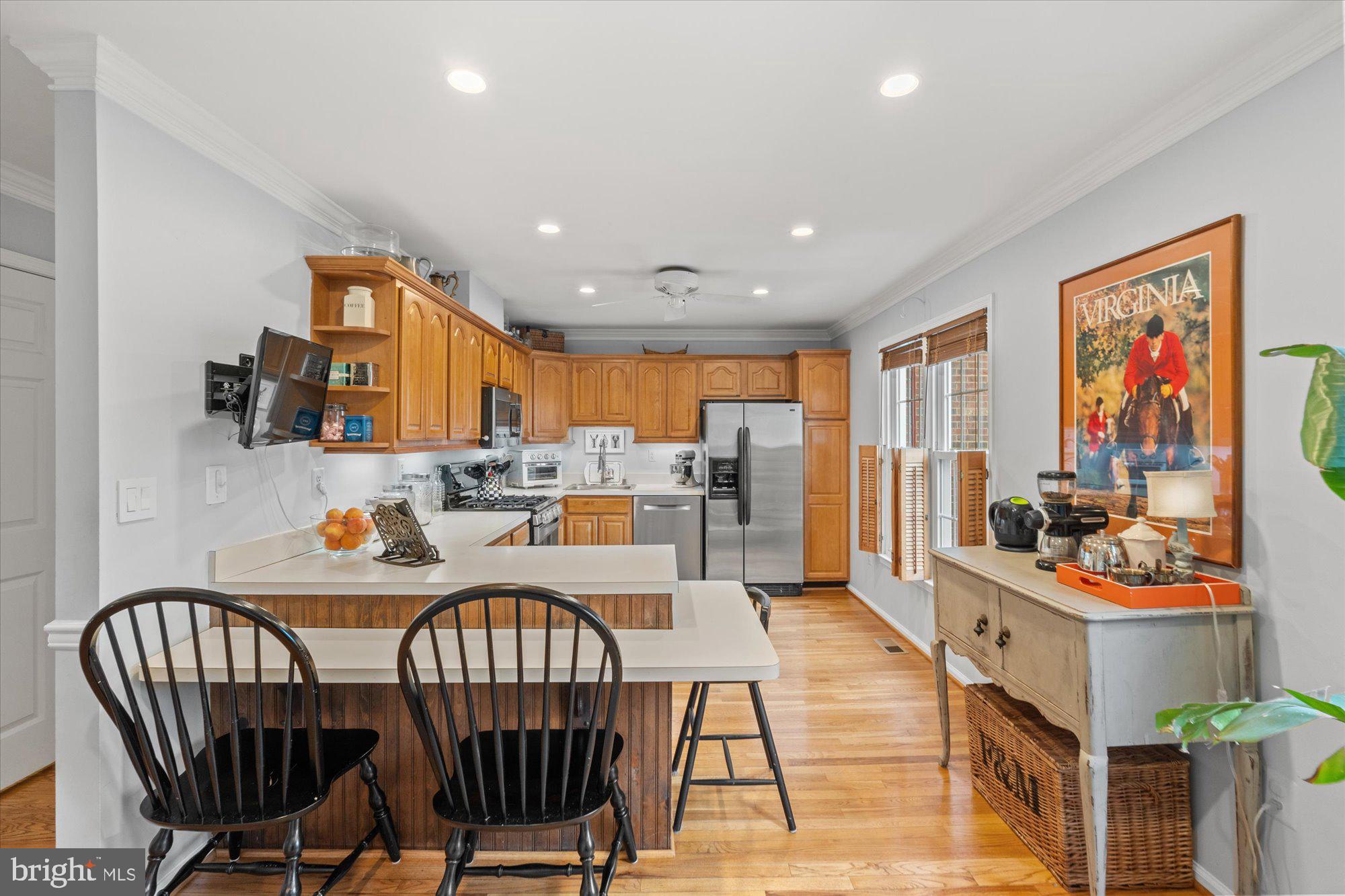 8245 CEDAR LANDING COURT