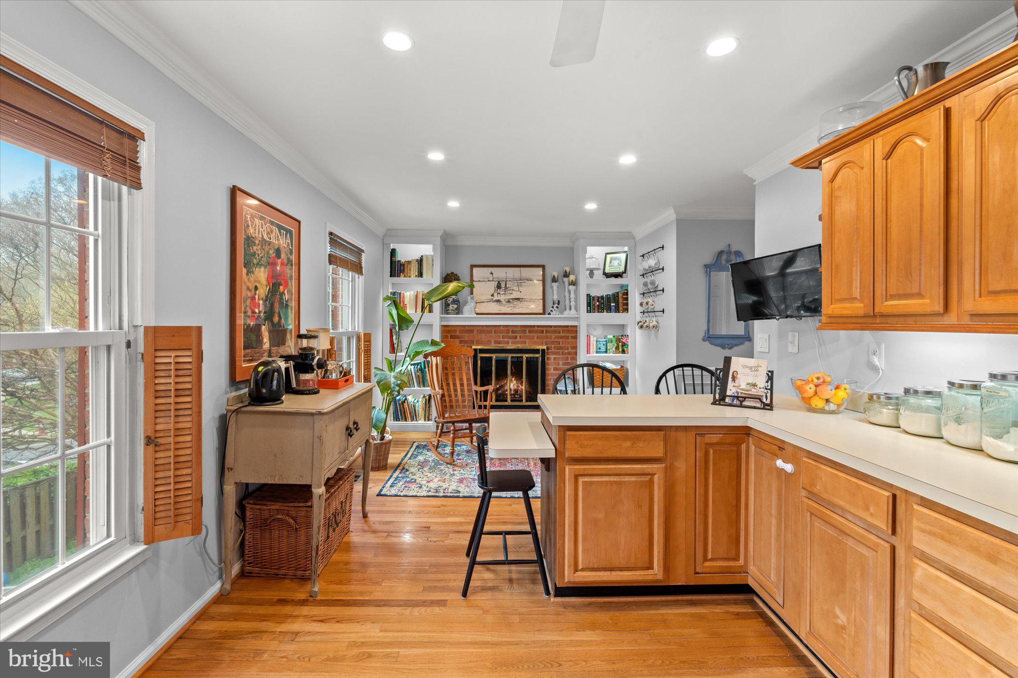 8245 CEDAR LANDING COURT
