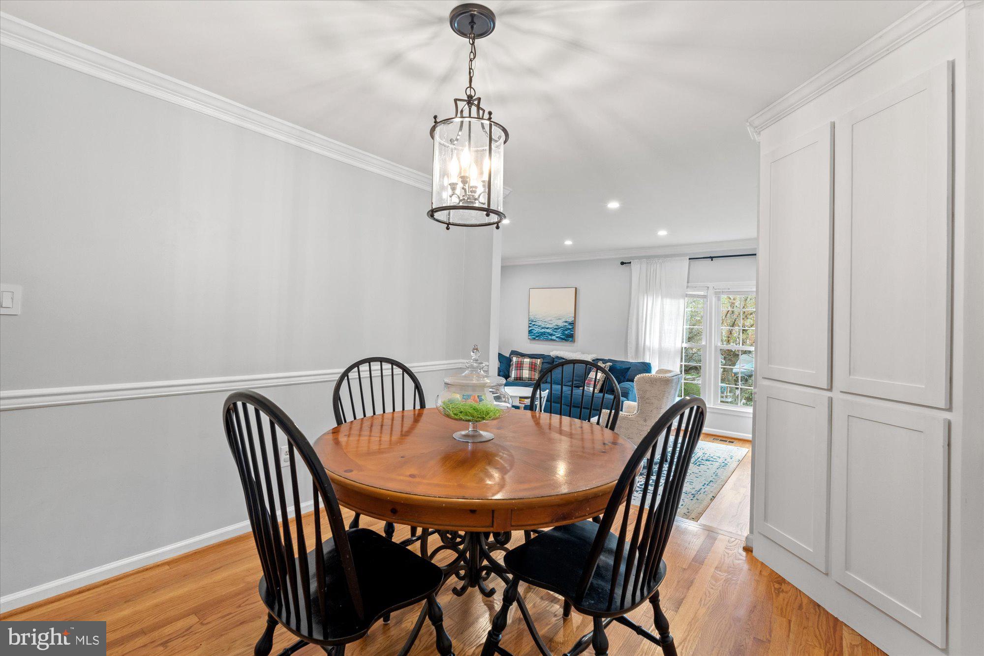 8245 CEDAR LANDING COURT