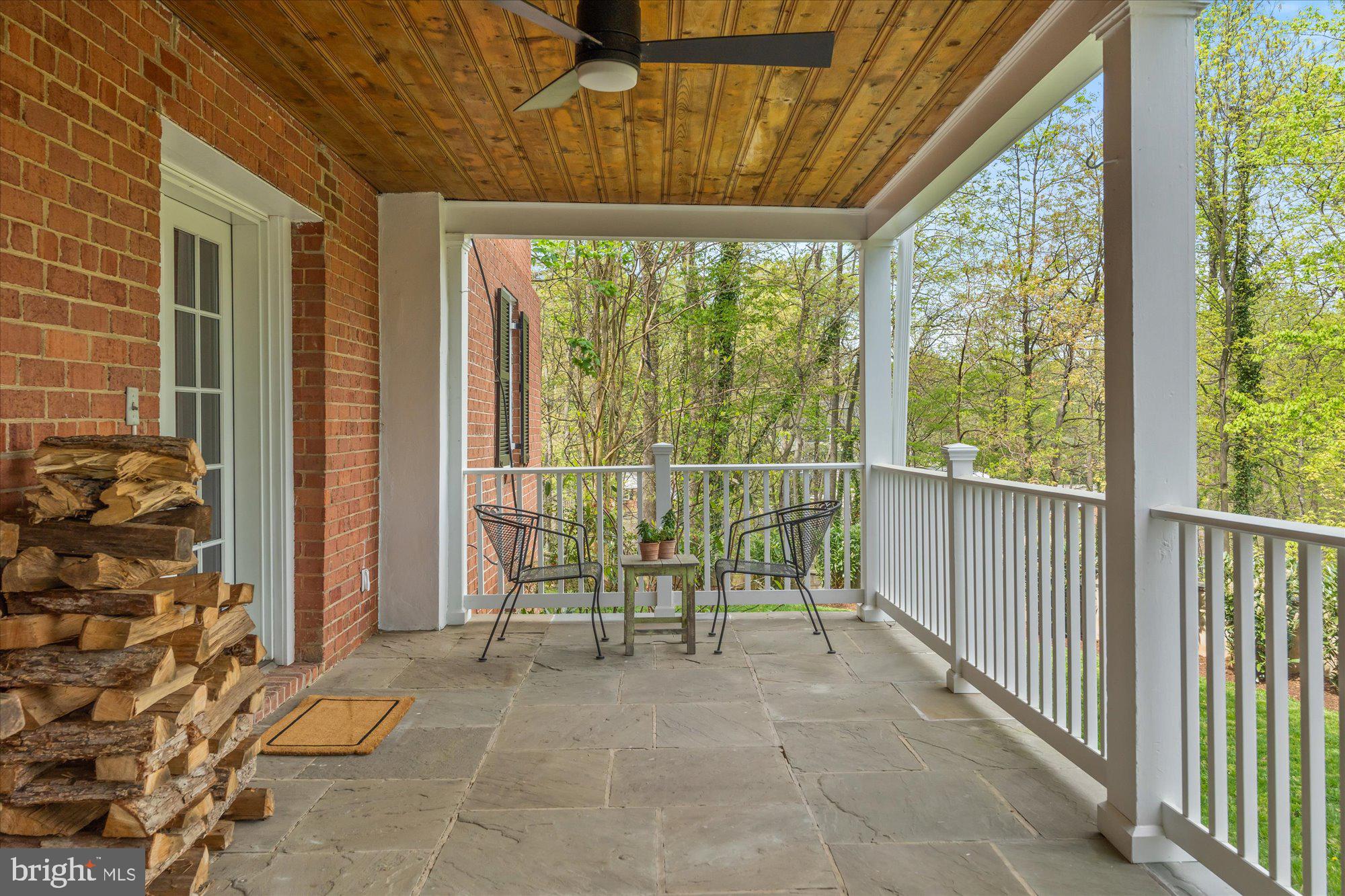 6210 RANDALL COURT