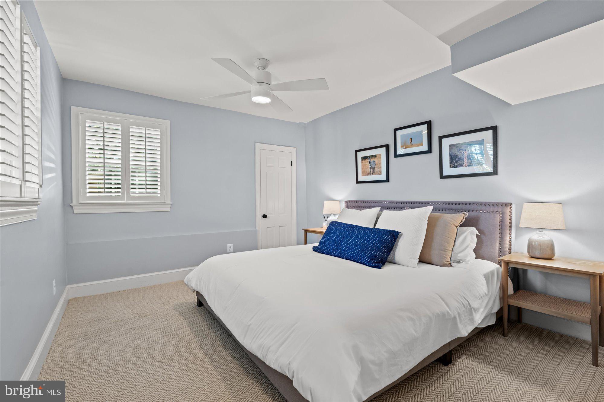 6210 RANDALL COURT