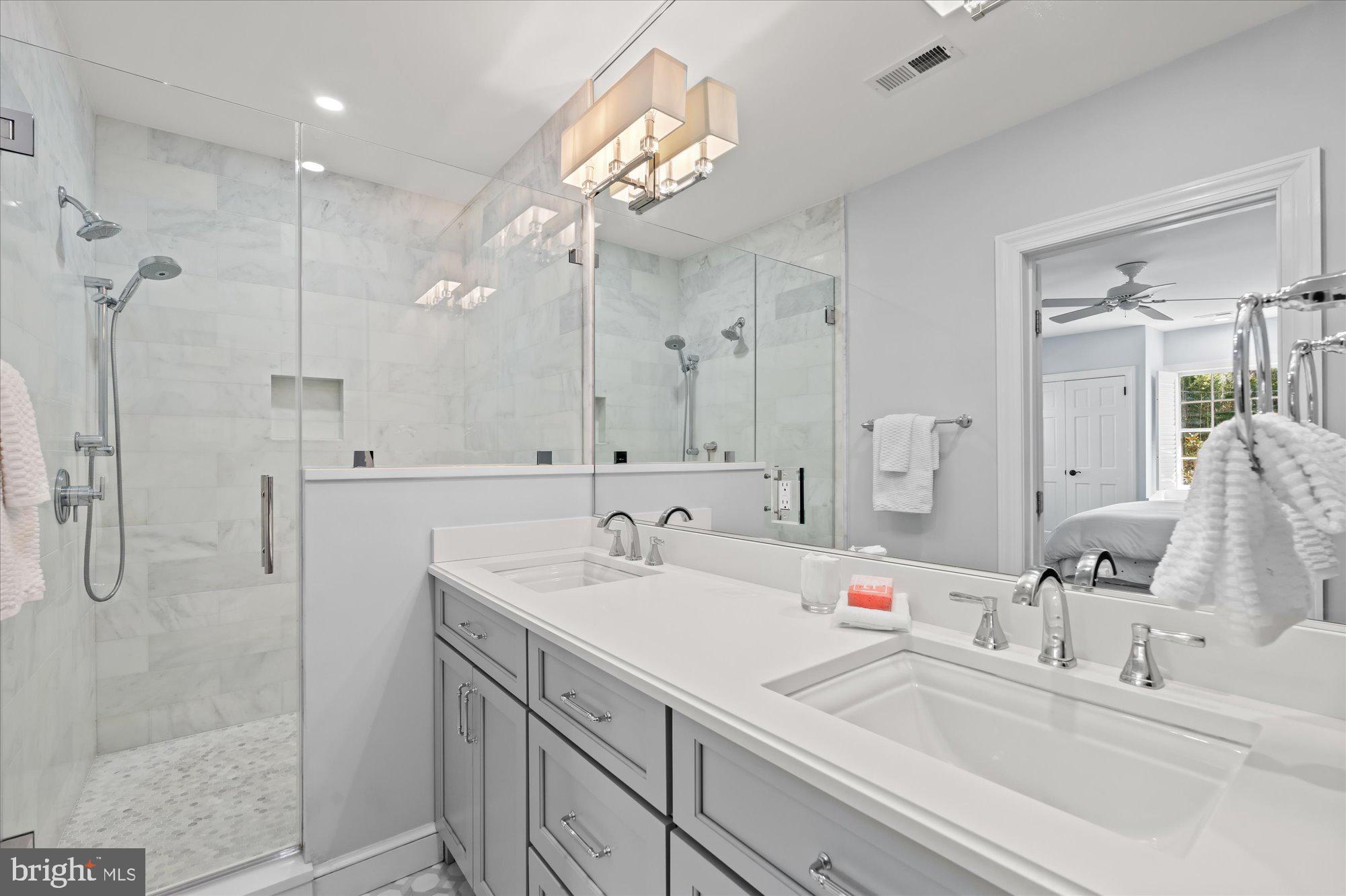 6210 RANDALL COURT