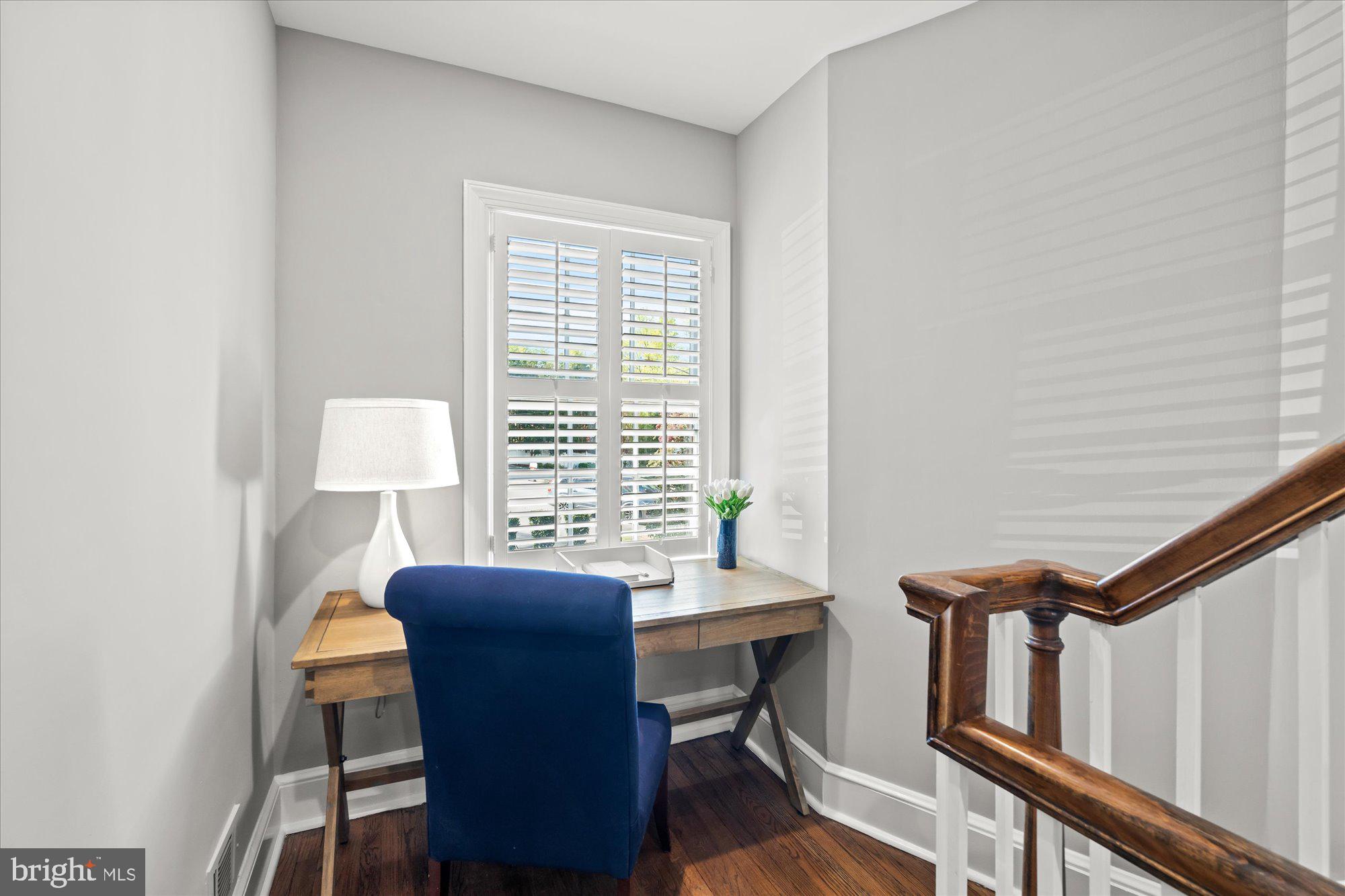 6210 RANDALL COURT