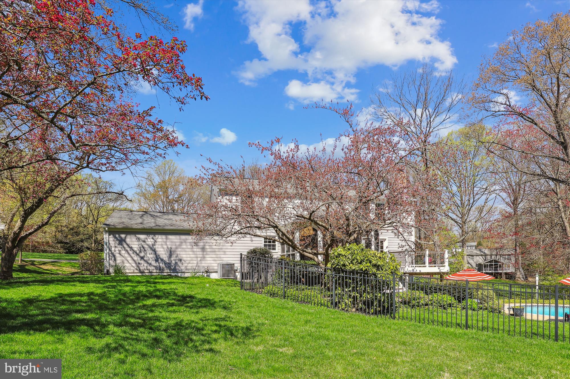 2905 ROCK MANOR COURT