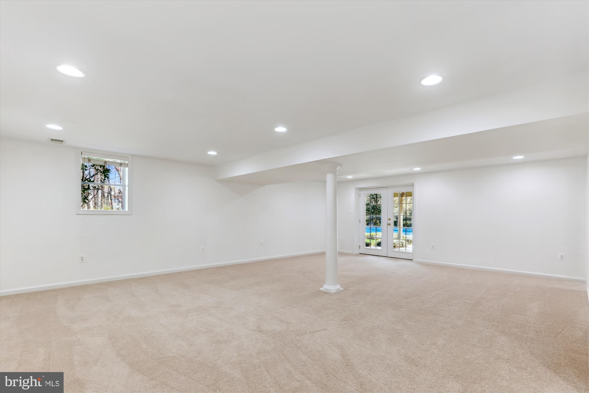 2905 ROCK MANOR COURT