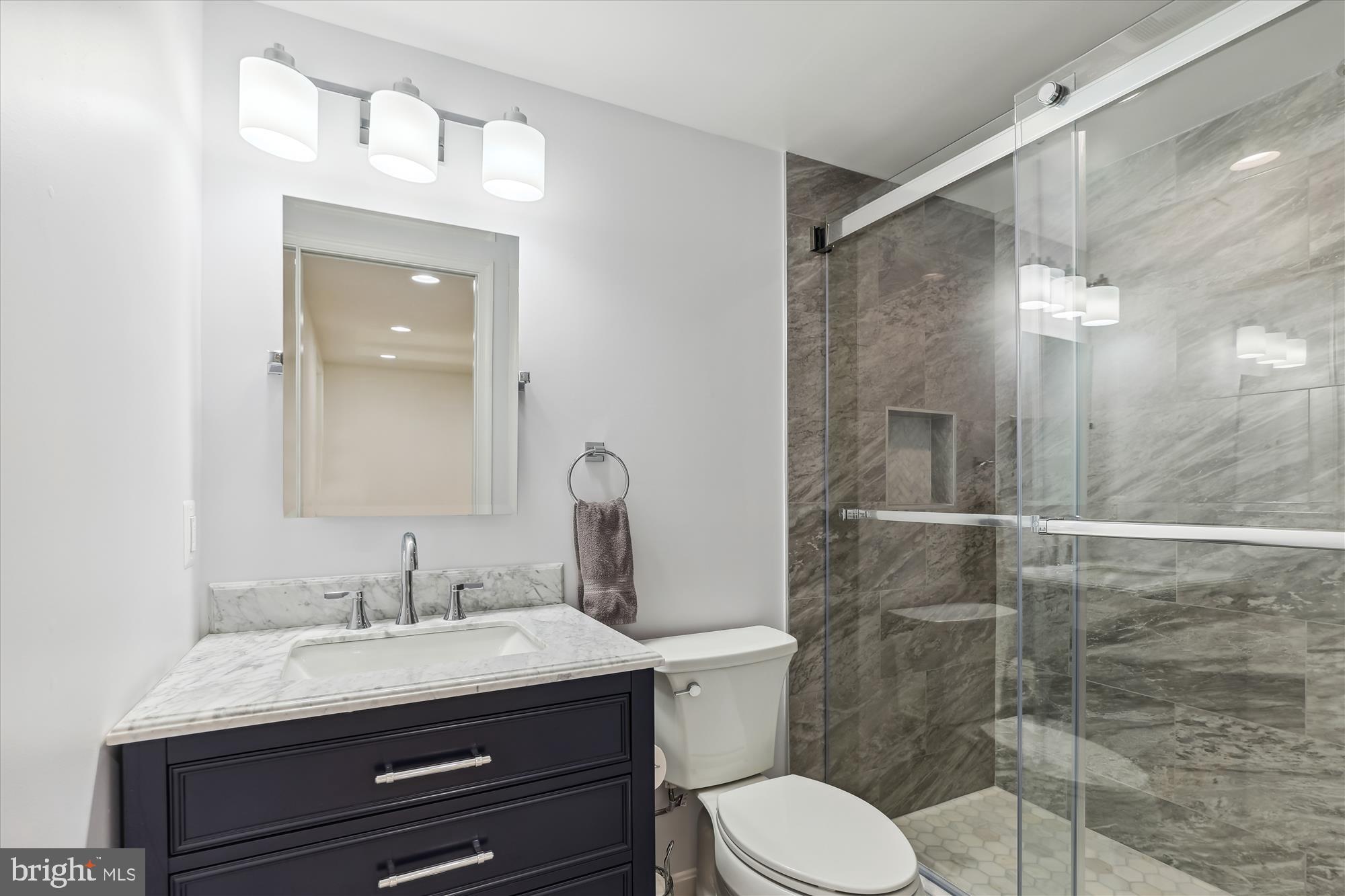 2905 ROCK MANOR COURT