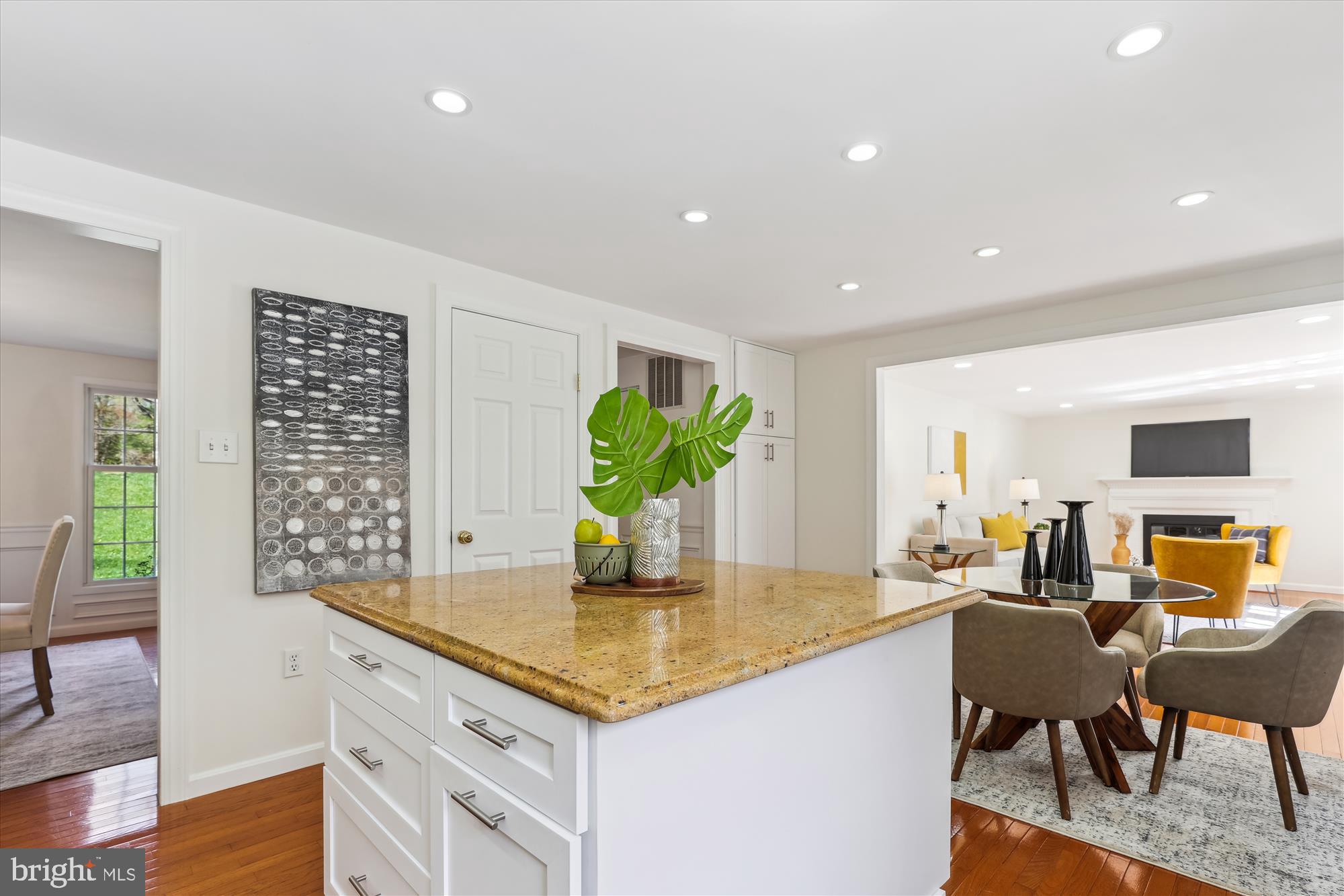 2905 ROCK MANOR COURT