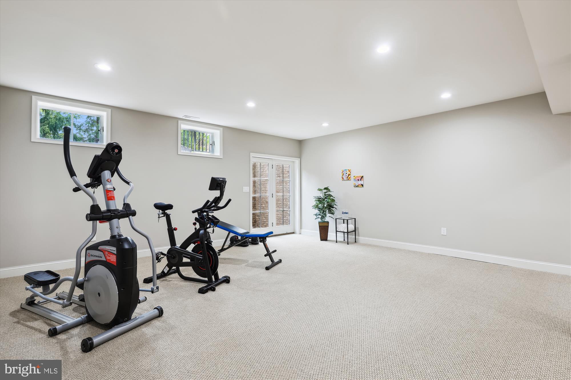 2199 AMBER MEADOWS DRIVE