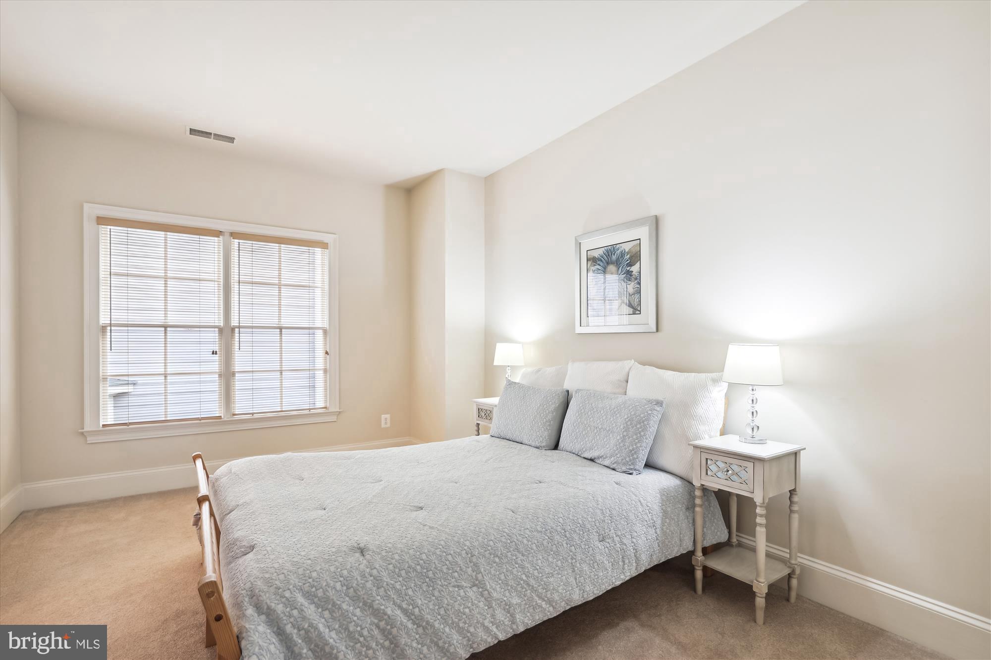 2199 AMBER MEADOWS DRIVE