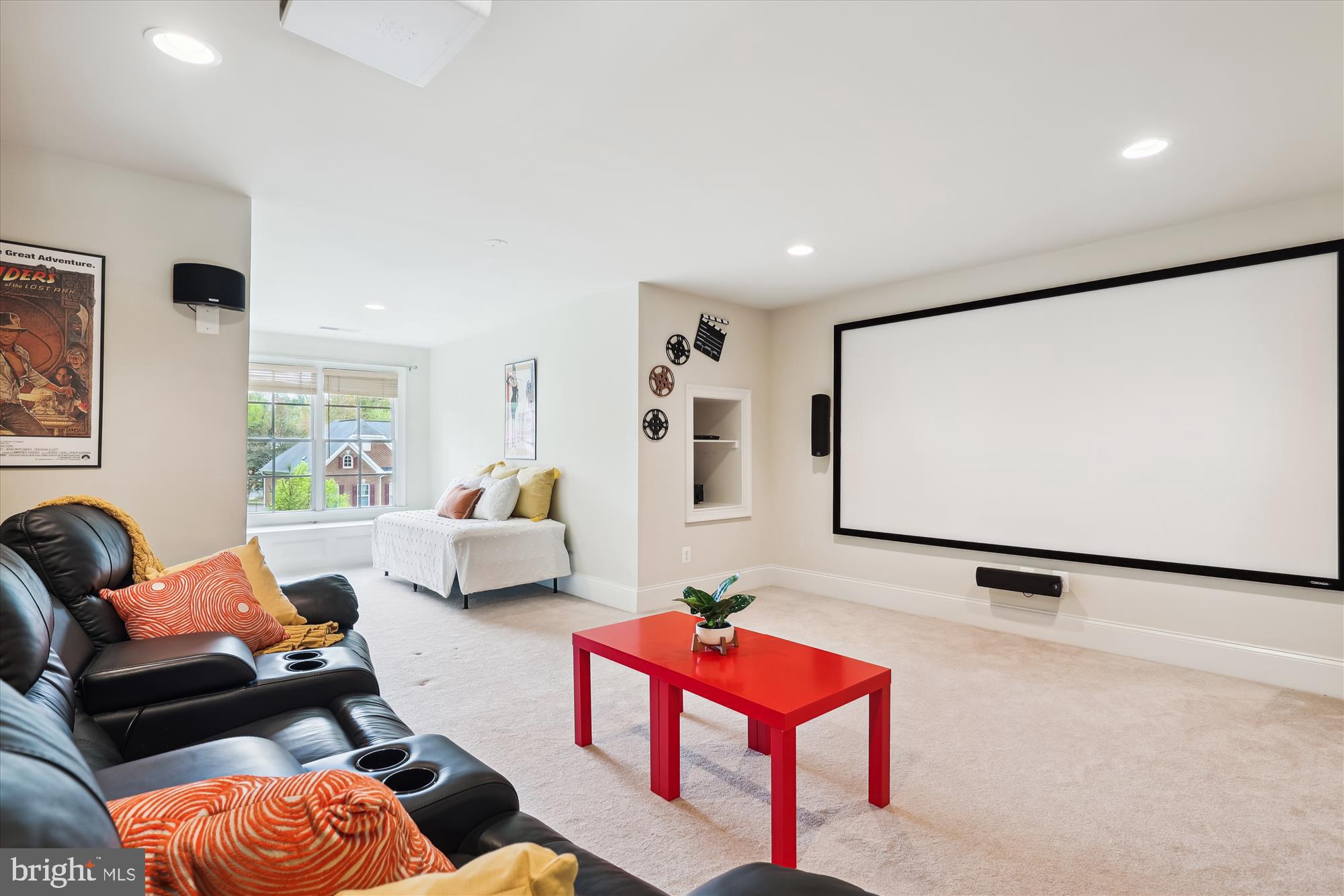 2199 AMBER MEADOWS DRIVE