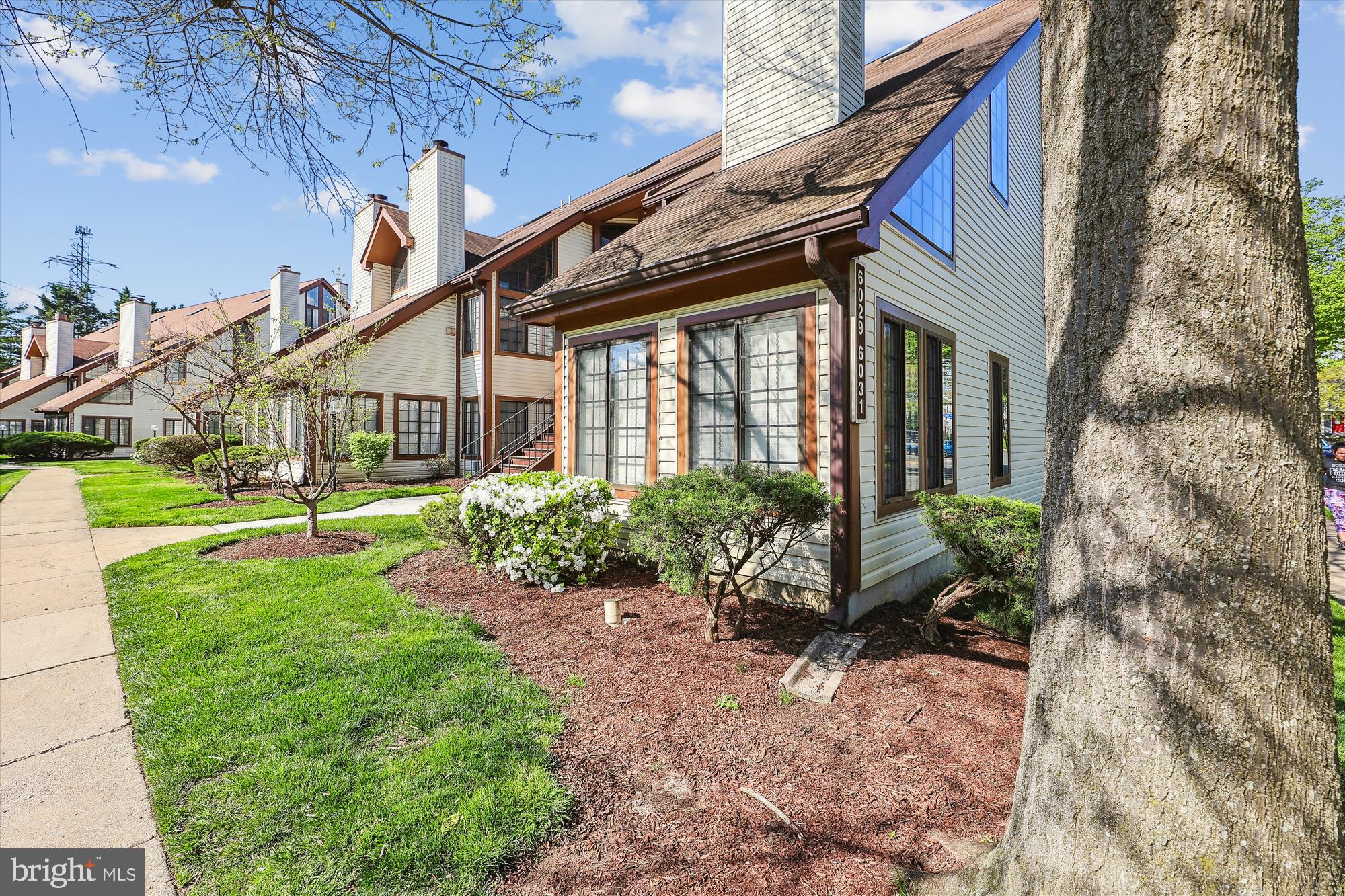 6029 CURTIER DRIVE F 6029F